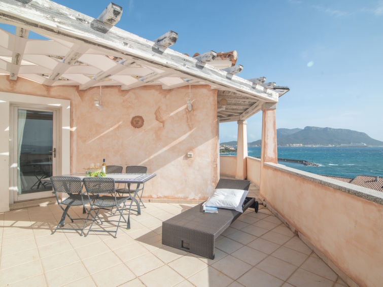 Camilla Translation missing: villas_en.helpers.properties.accommodation_type.holiday_resort in Golfo Aranci