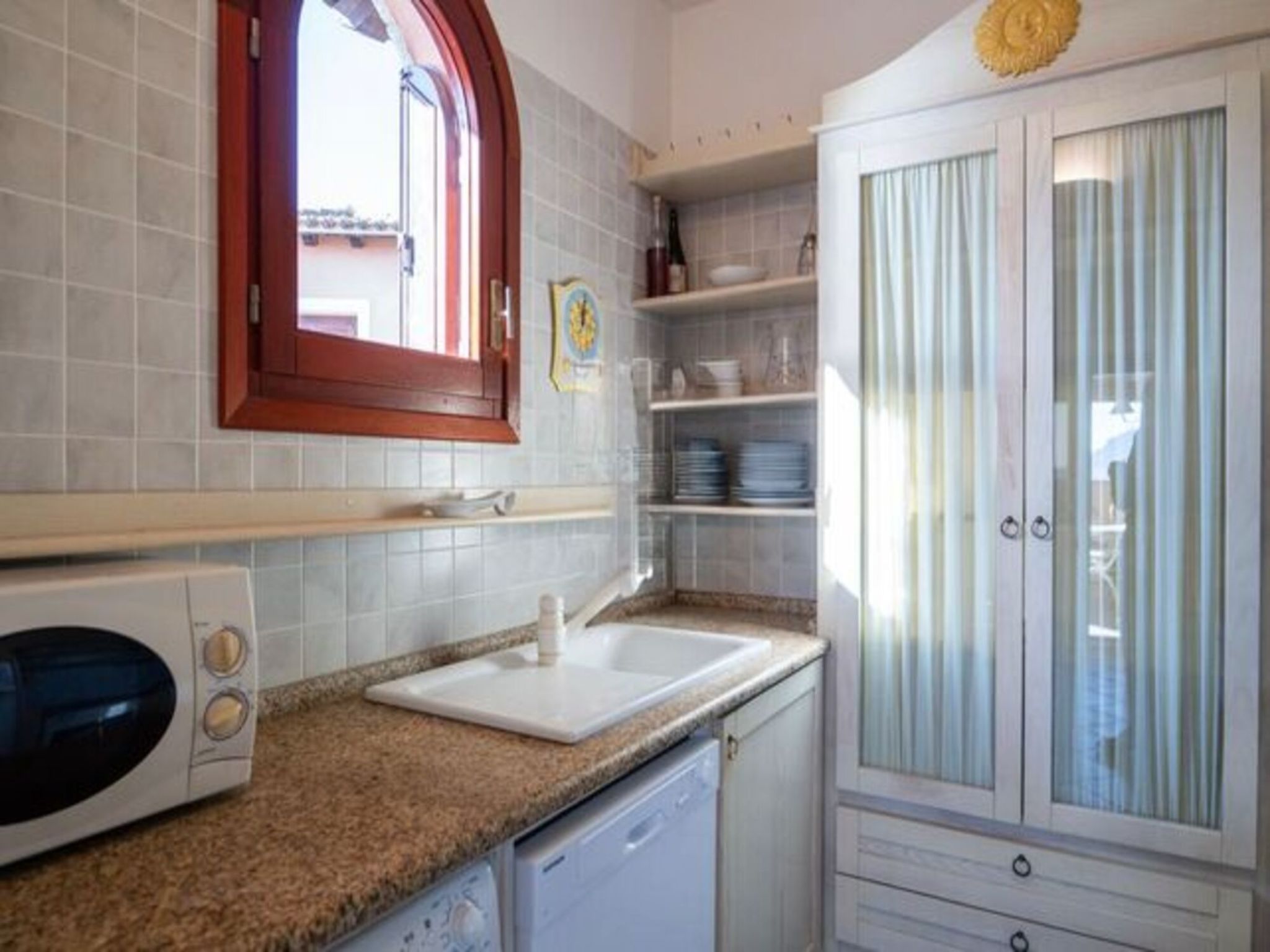 S'Abba e Sa Pedra - Inside