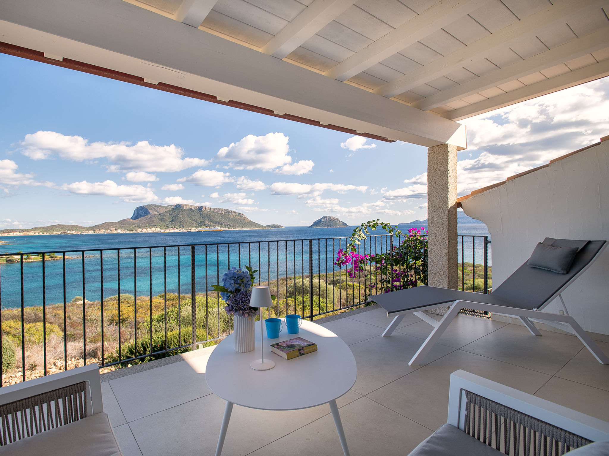 Silvia Apartment in Golfo Aranci