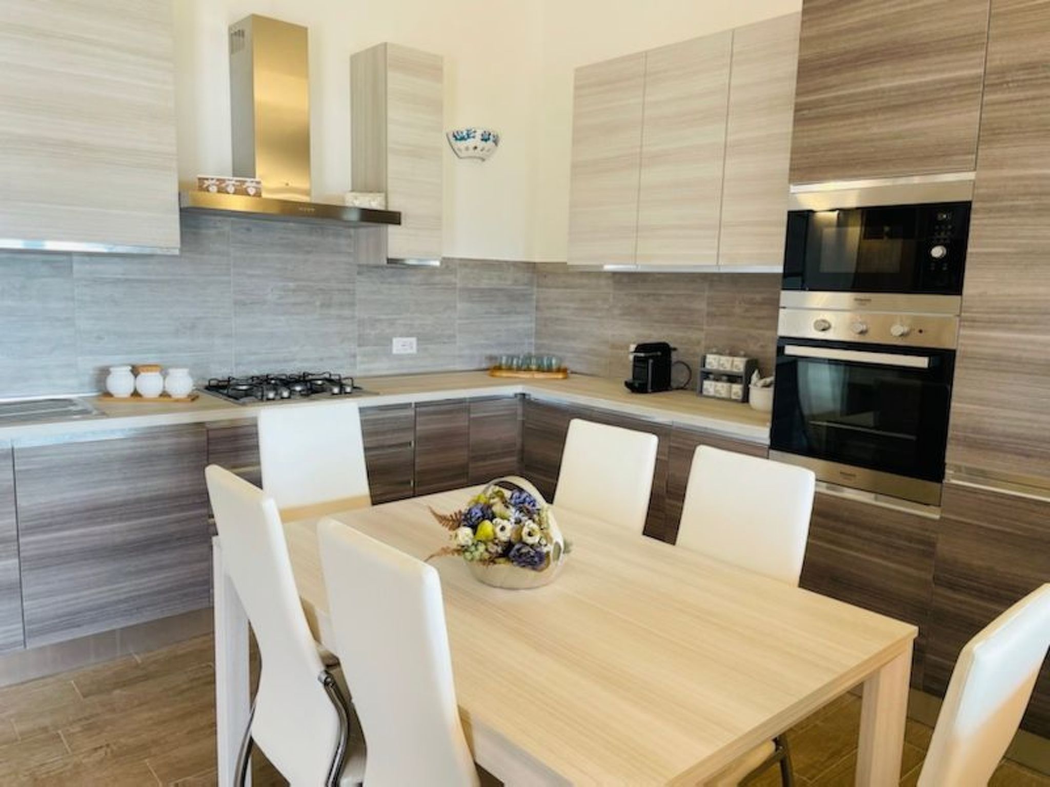 'Villa Ancora' in Strandnähe-Inside