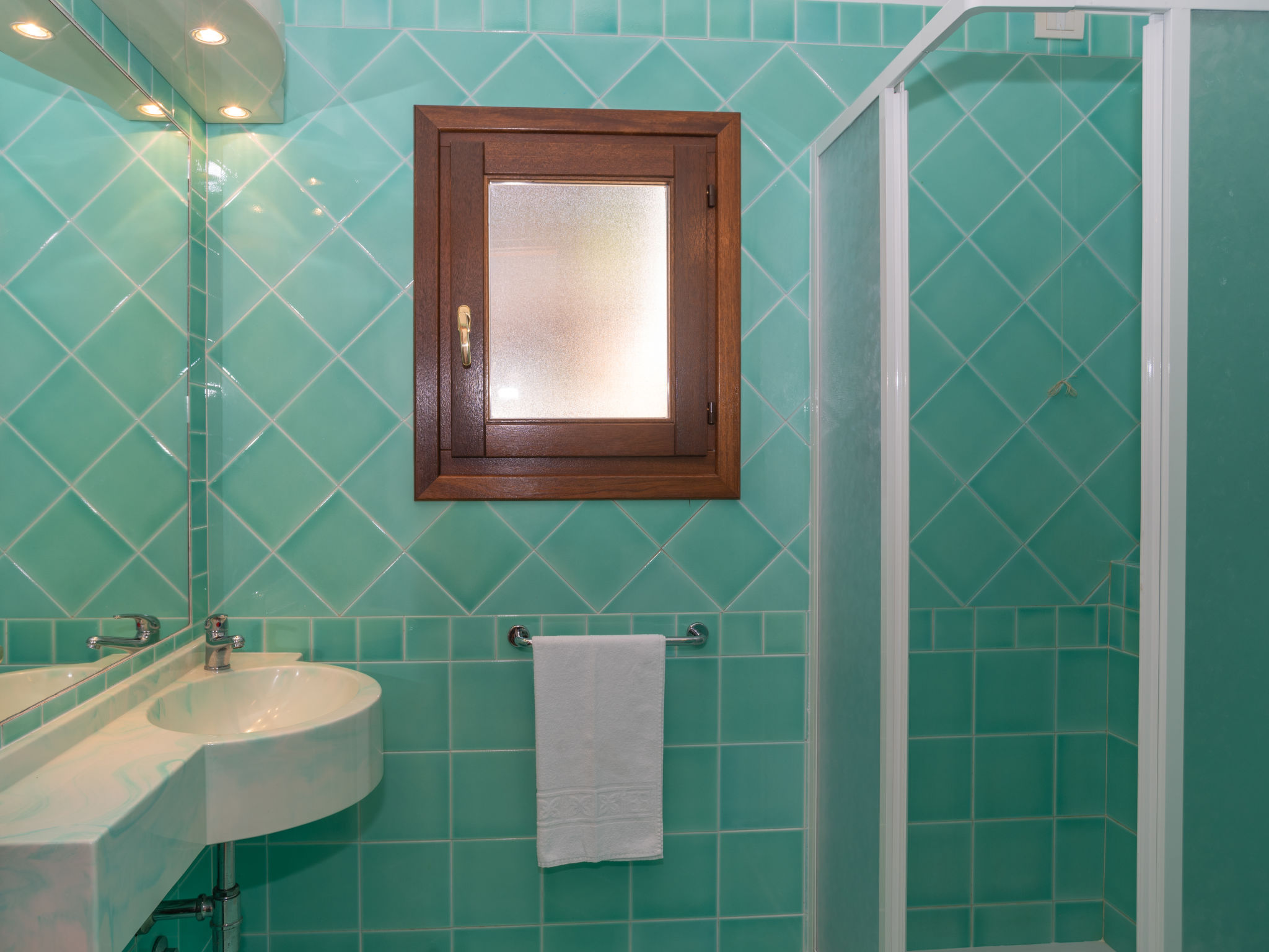Maison Dalia 12 - Vista Village – Salle de bains, photo 16 sur 37