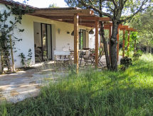 Rustiek vrijstaand huis Nel Bosco nabij Porto San Paolo - thumbnail 1