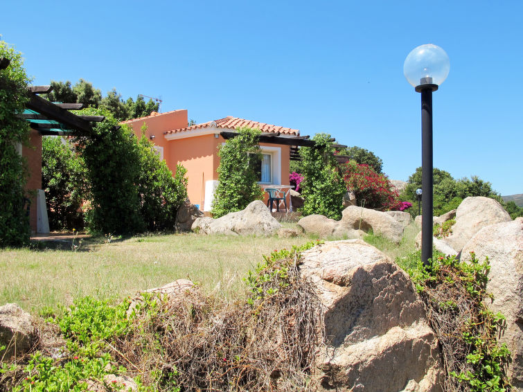 Search and Stay destination Provincia di Sassari, Sardegna - Italy from AU$ 218. Villa 6 sea view - Lu Nibareddu