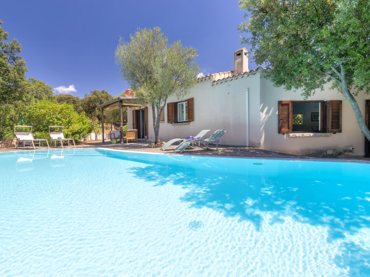 Vakantiehuis met privé zwembad in Porto San Paolo (Italië) voor 4 personen