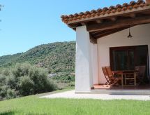 Appartement Rena met panoramisch zeezicht en zwembad nabij Agrustos - thumbnail 1