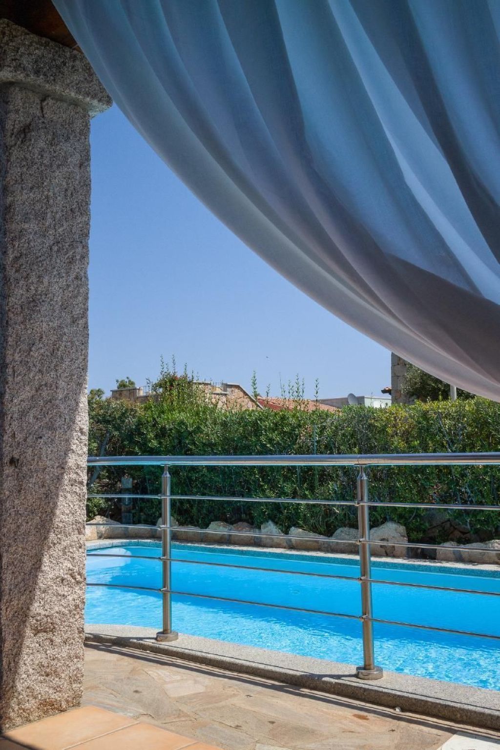 Haus in Budoni mit Schwimmbad und Privatparkplatz-Binnen