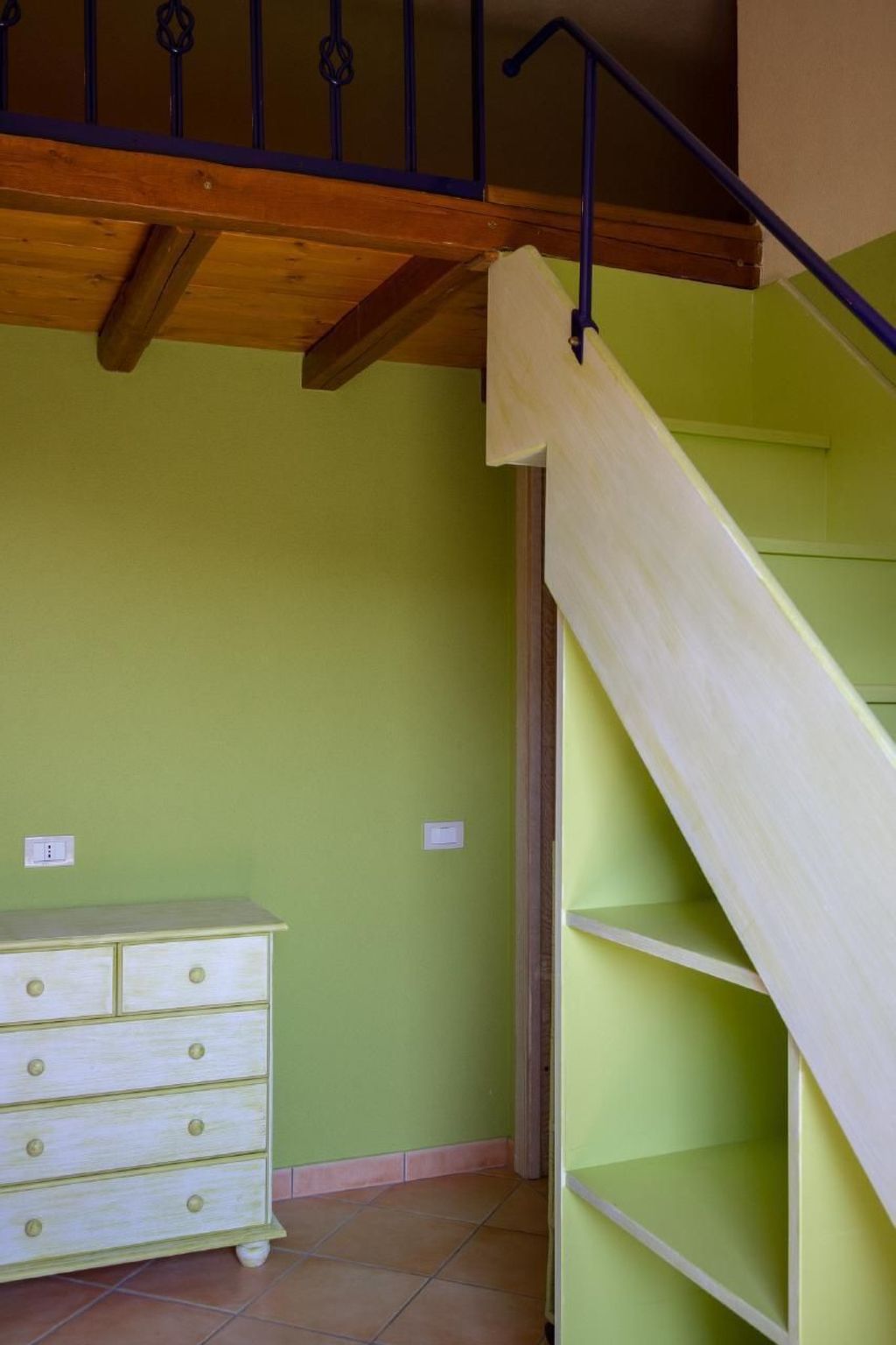 Haus in Budoni mit Schwimmbad und Privatparkplatz-Binnen