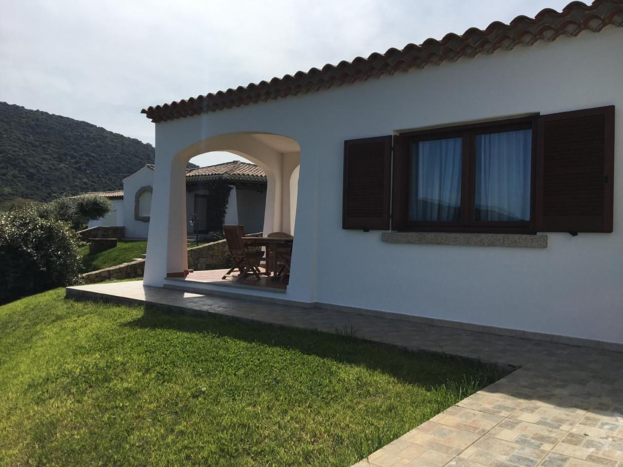 Villa mit gemeinsamem Pool und Meerblick-Binnen