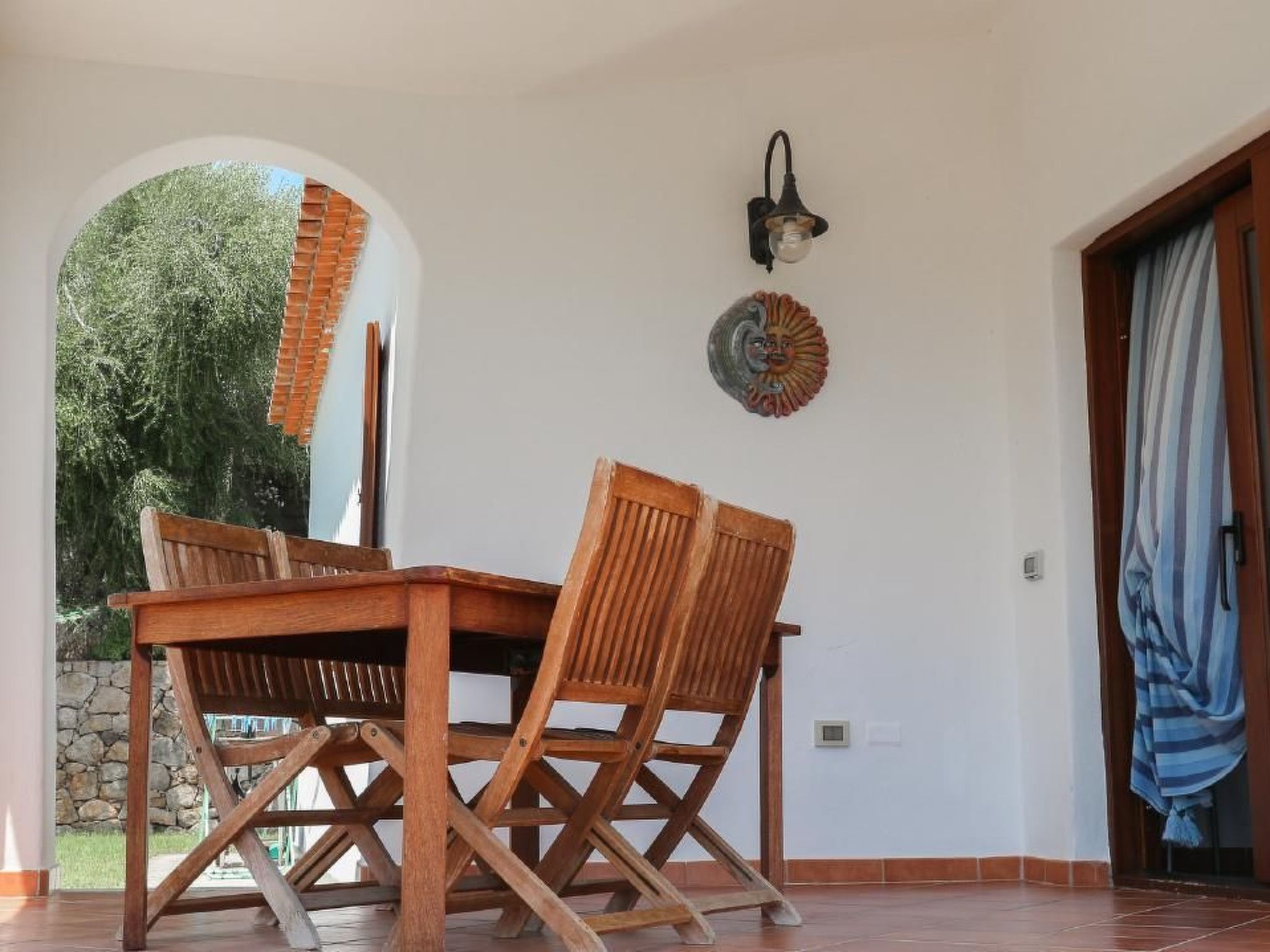 Villa mit gemeinsamem Pool und Meerblick-Binnen