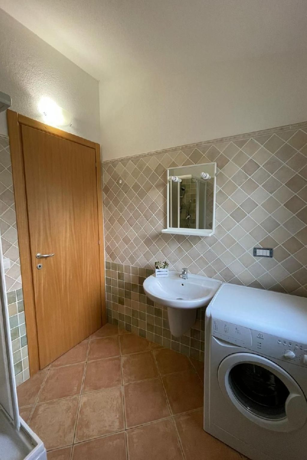 Wohnung in Budoni mit Außenterrasse-Binnen