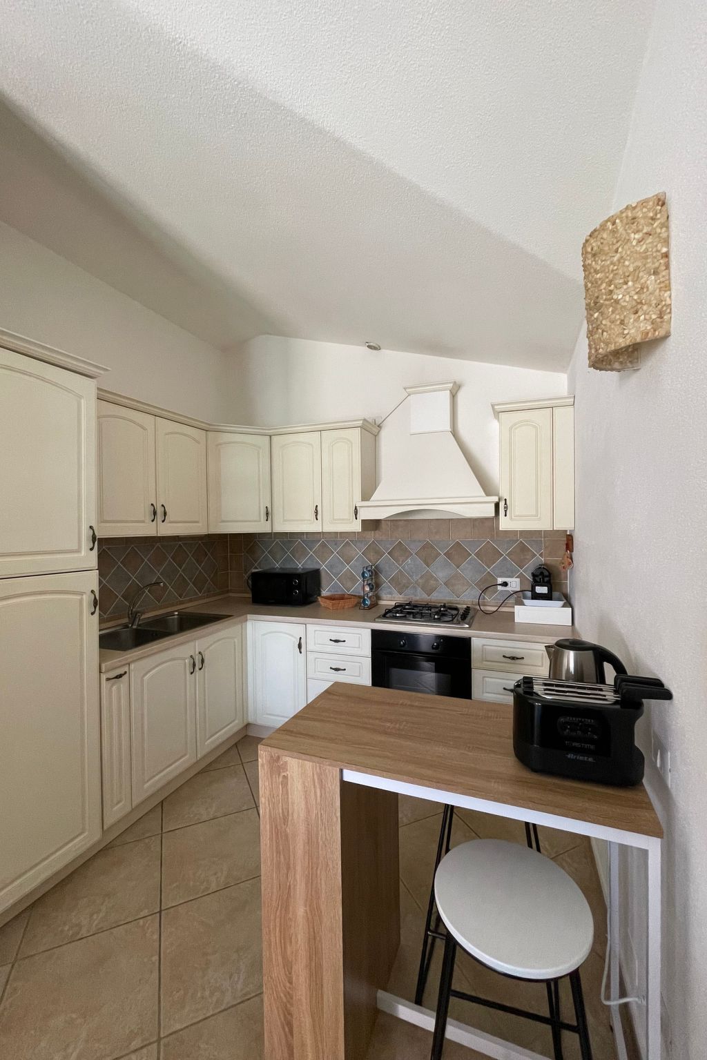 Haus 1 Kilometer vom Strand von Porto Ainu entfernt-Binnen