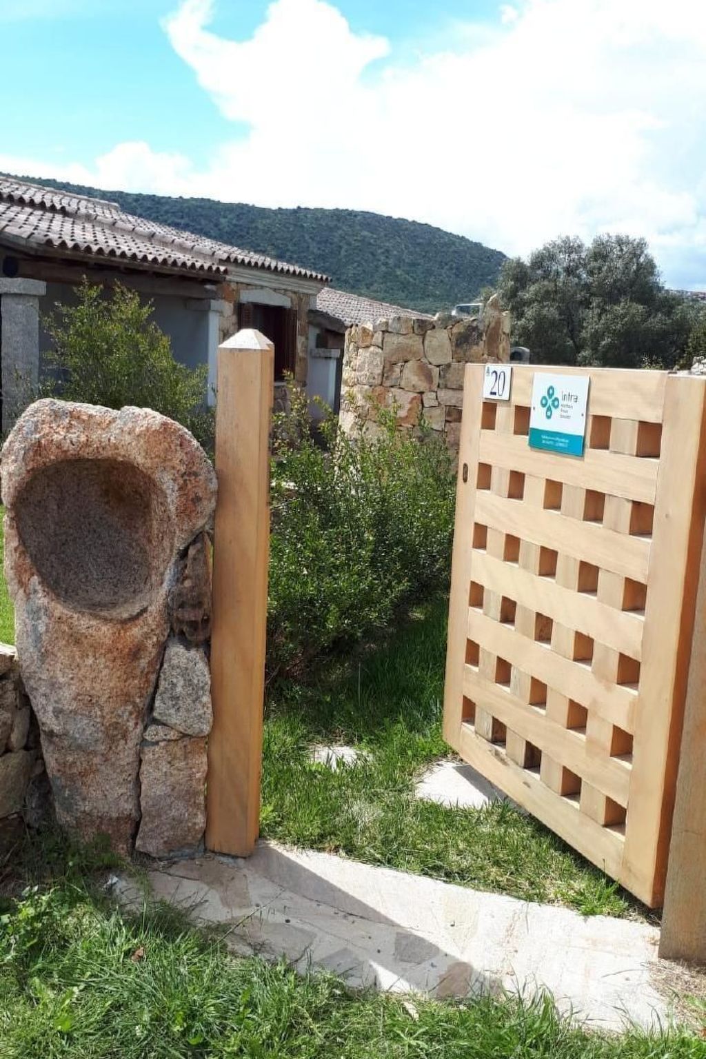 Haus 1 Kilometer vom Strand von Porto Ainu entfernt-Binnen