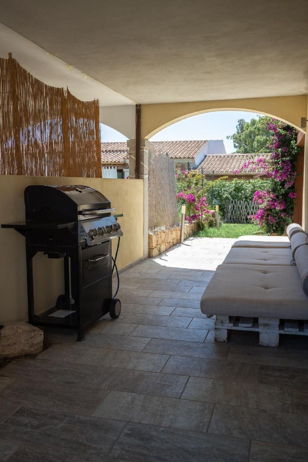 Haus 1 Kilometer vom Strand von Porto Ainu entfernt-Binnen
