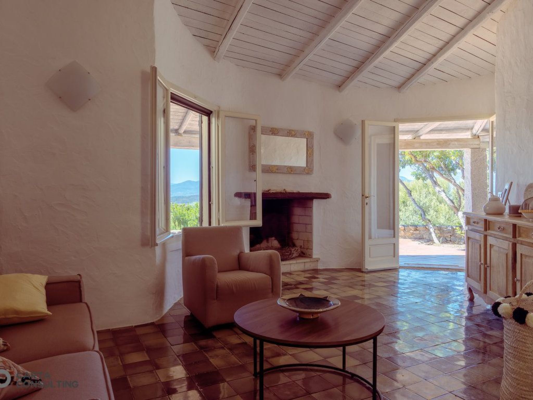 Haus in Punta Molara mit privatem Parkplatz-Image-tags.info