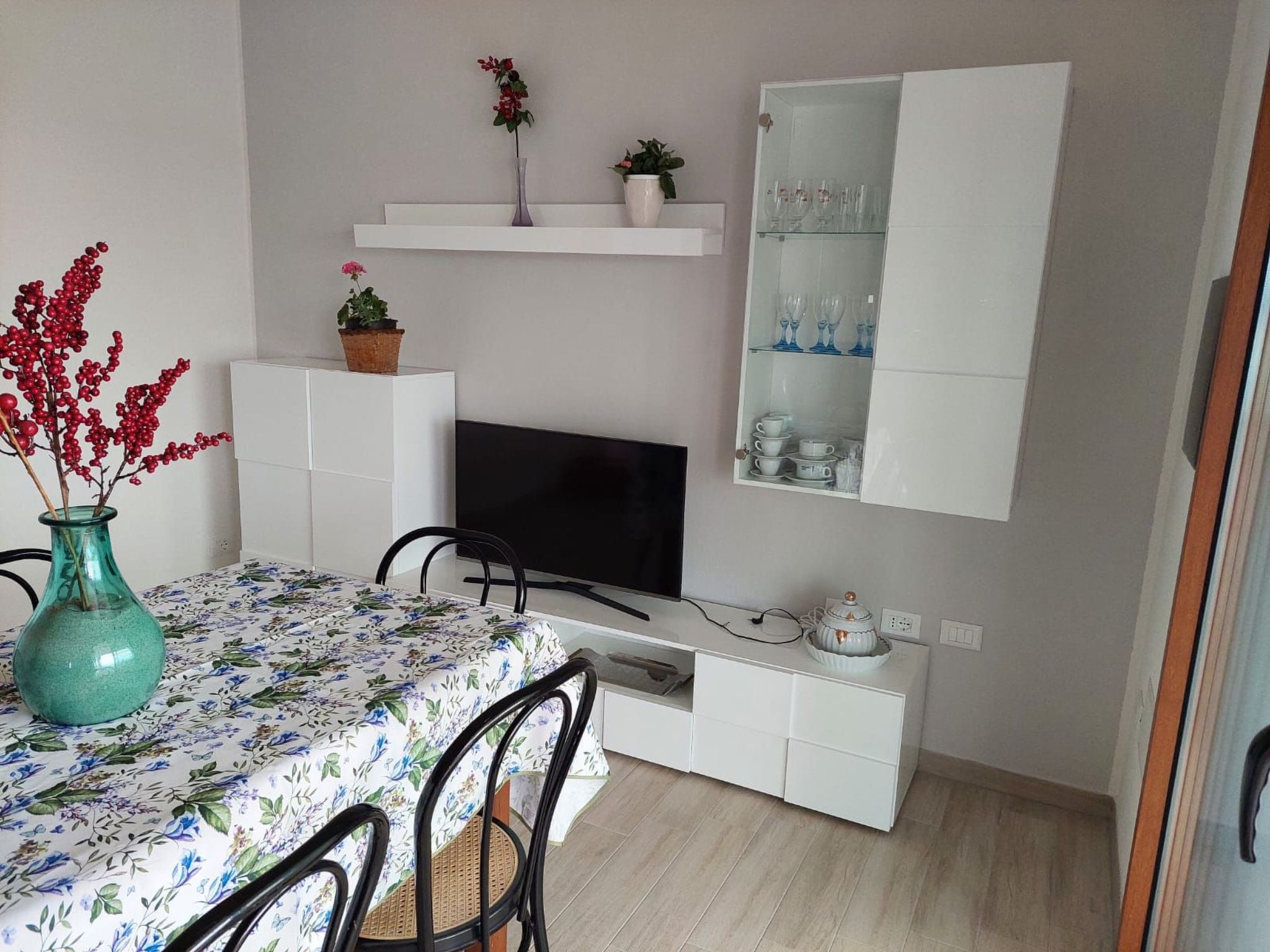 Wohnung mit Meerblick-Inside