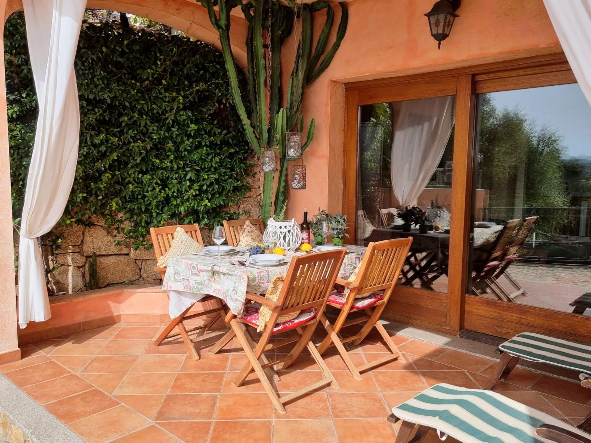 Mit Kamin, Terrasse und Meerblick-Binnen