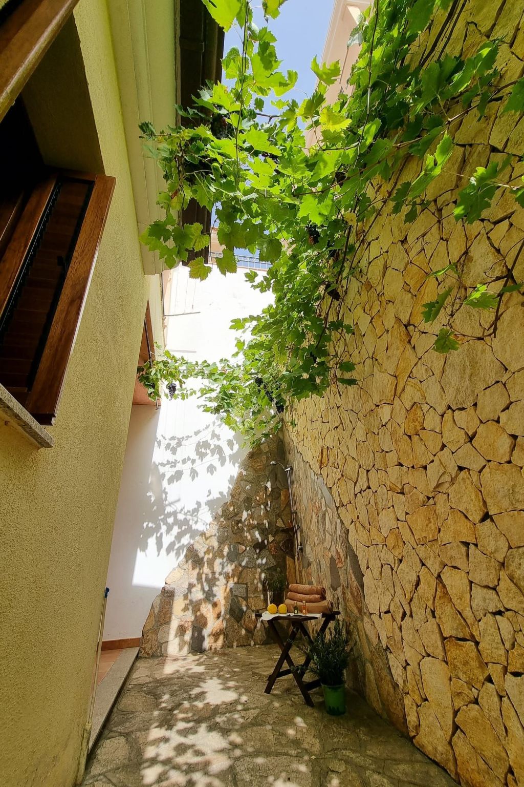 Mit Kamin, Terrasse und Meerblick-Binnen