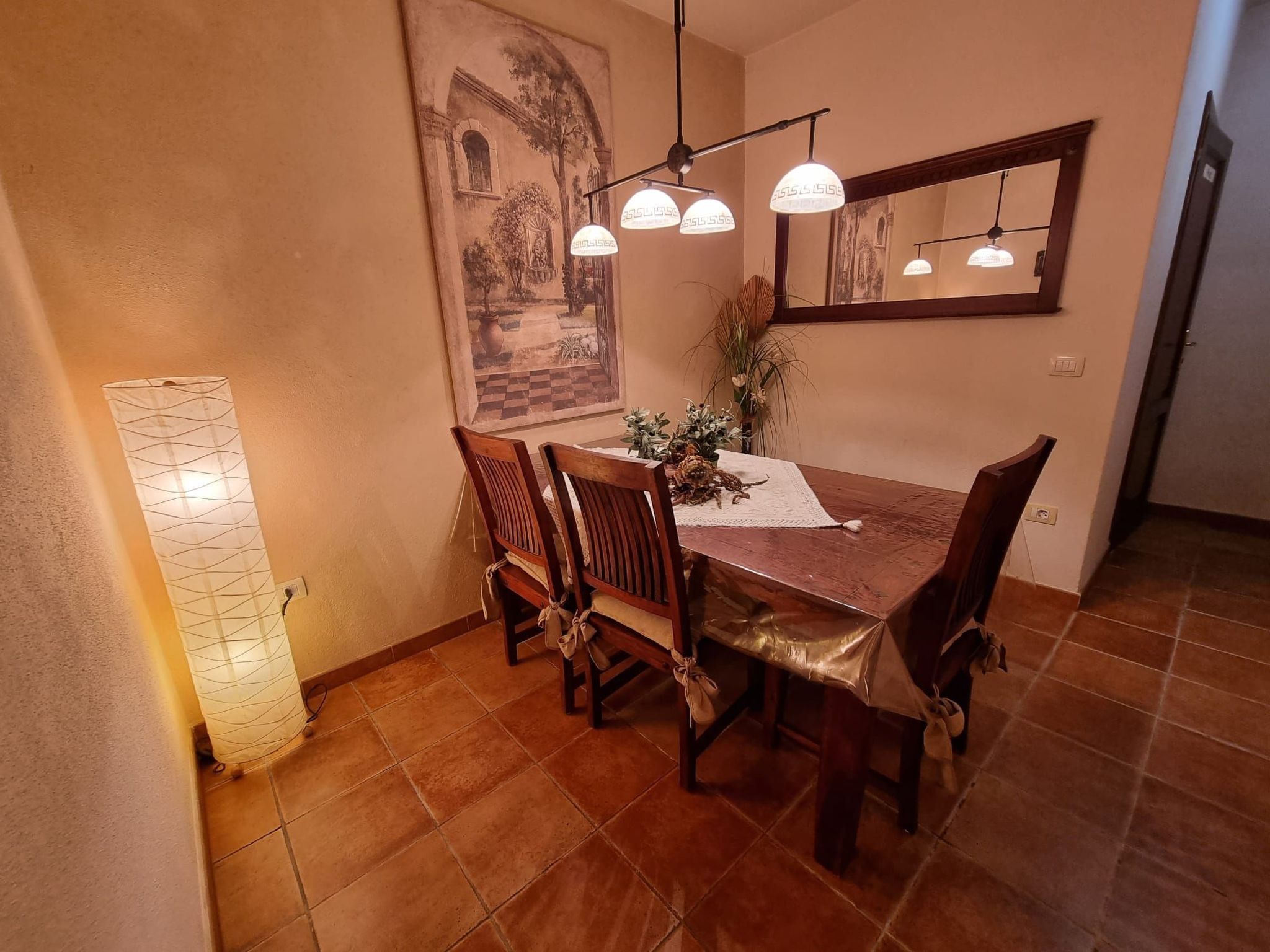 Mit Kamin, Terrasse und Meerblick