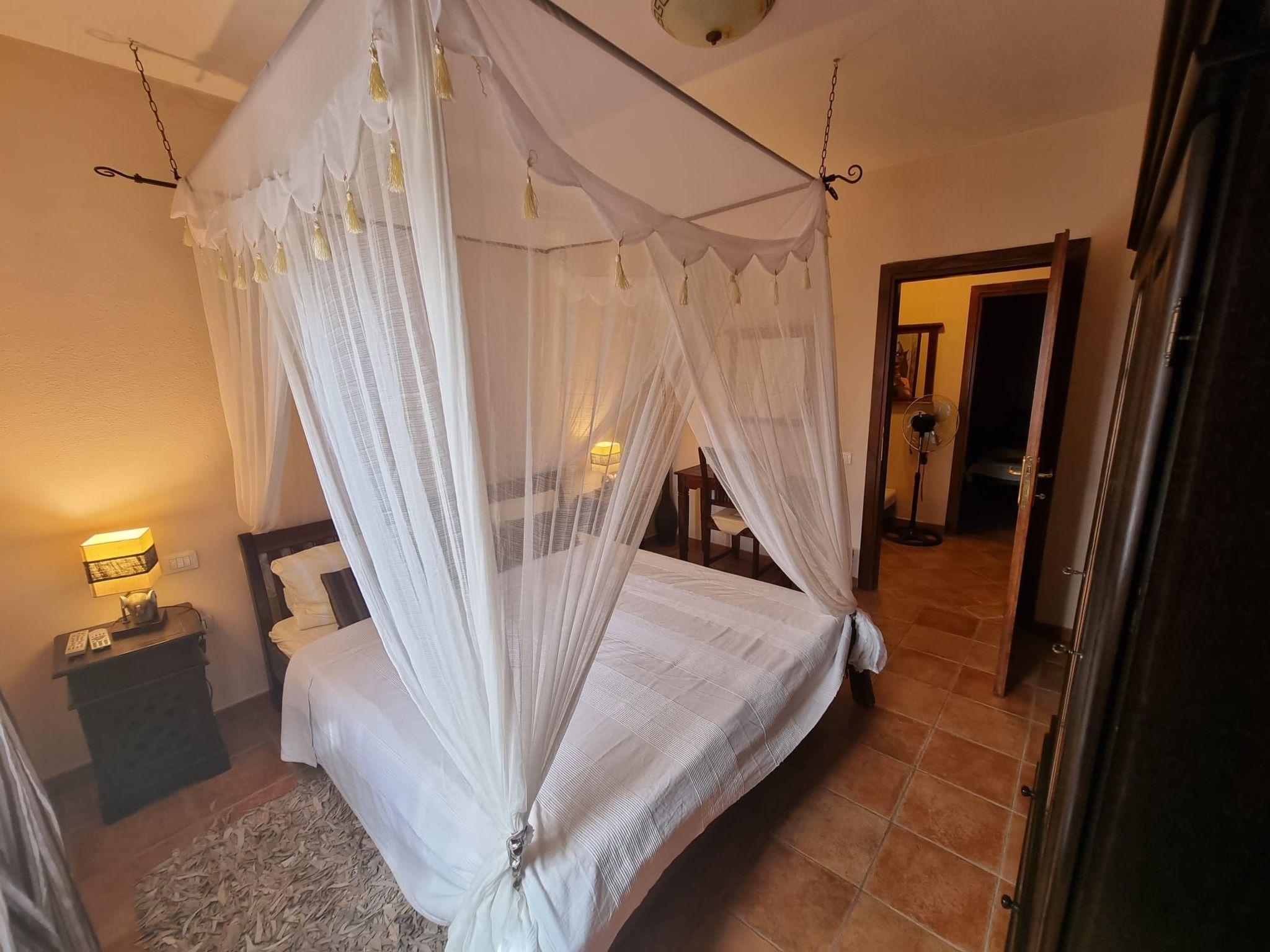 Mit Kamin, Terrasse und Meerblick-Binnen