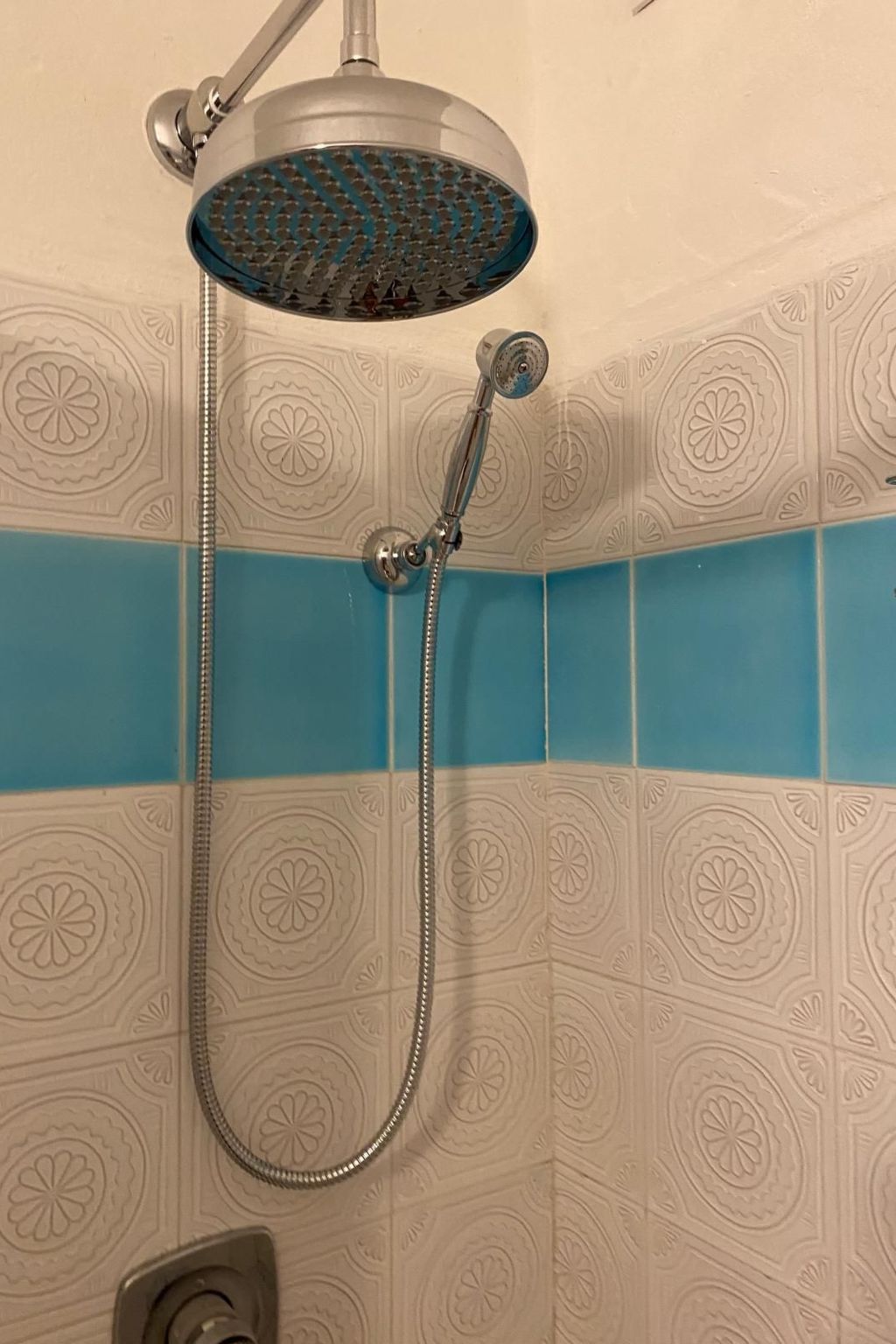 Blue Dawn. Eindrucksvolle Meersicht Coda Cavallo-Binnen