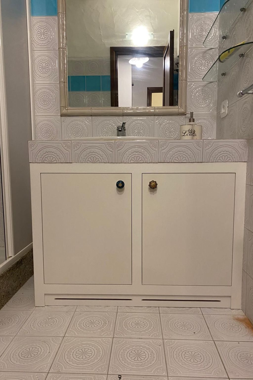 Blue Dawn. Eindrucksvolle Meersicht Coda Cavallo-Binnen