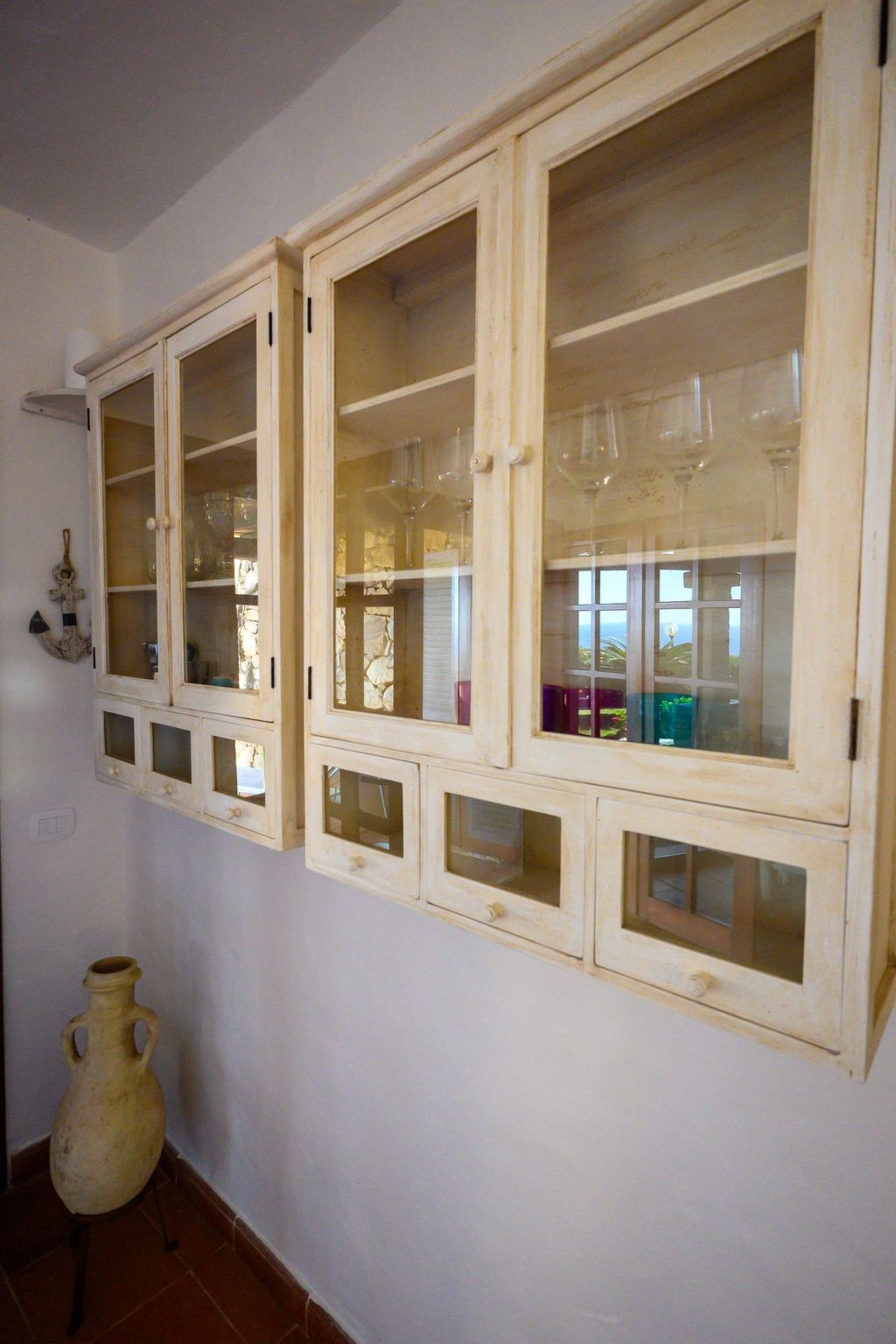 Blue Dawn. Eindrucksvolle Meersicht Coda Cavallo-Binnen