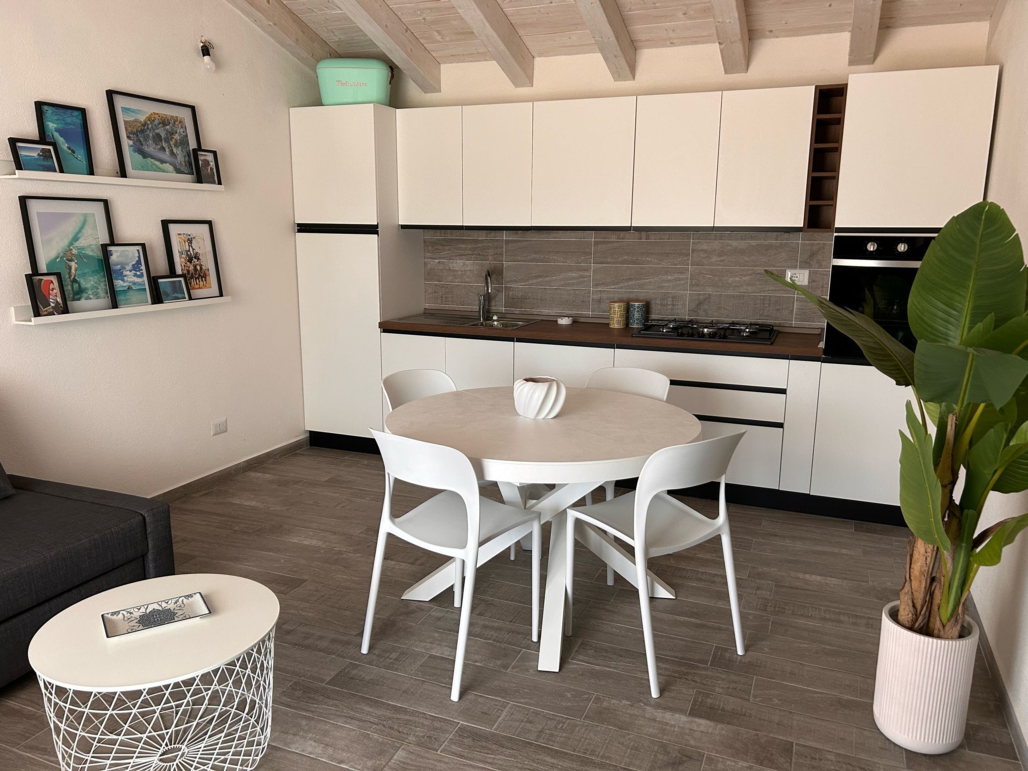 Entos La Caletta-Binnen