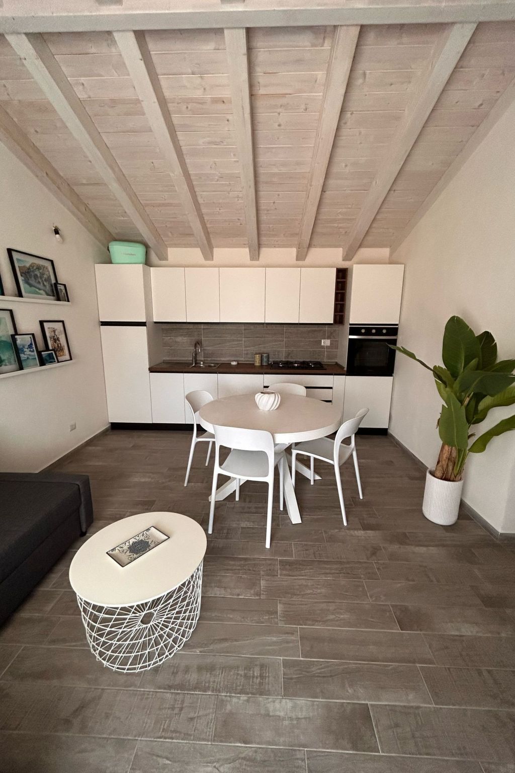 Entos La Caletta-Binnen