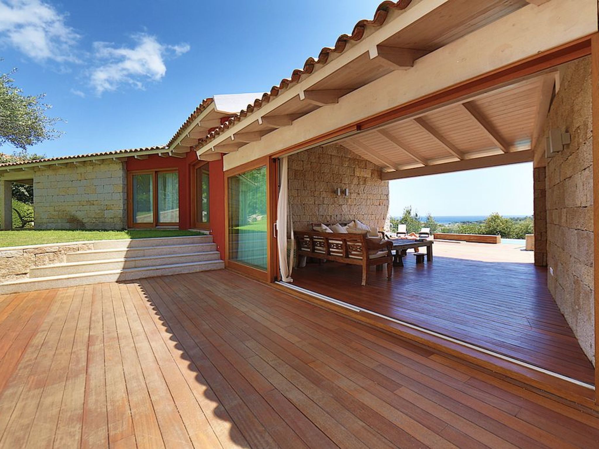 Villa Bonnie, Meerblick, Schwimmbad mit Jacuzzi-Outside