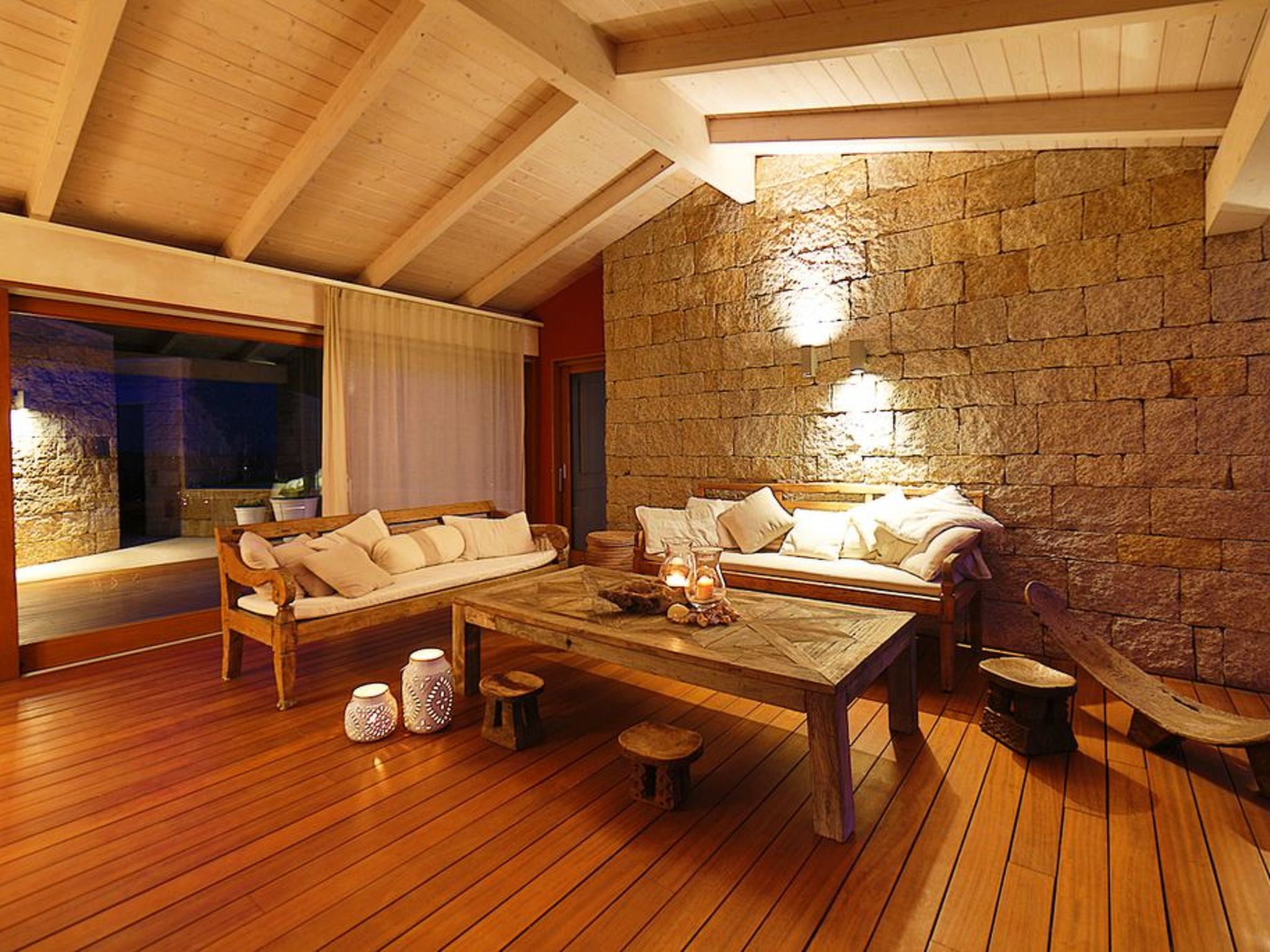 Villa Bonnie, Meerblick, Schwimmbad mit Jacuzzi-Image-tags.info