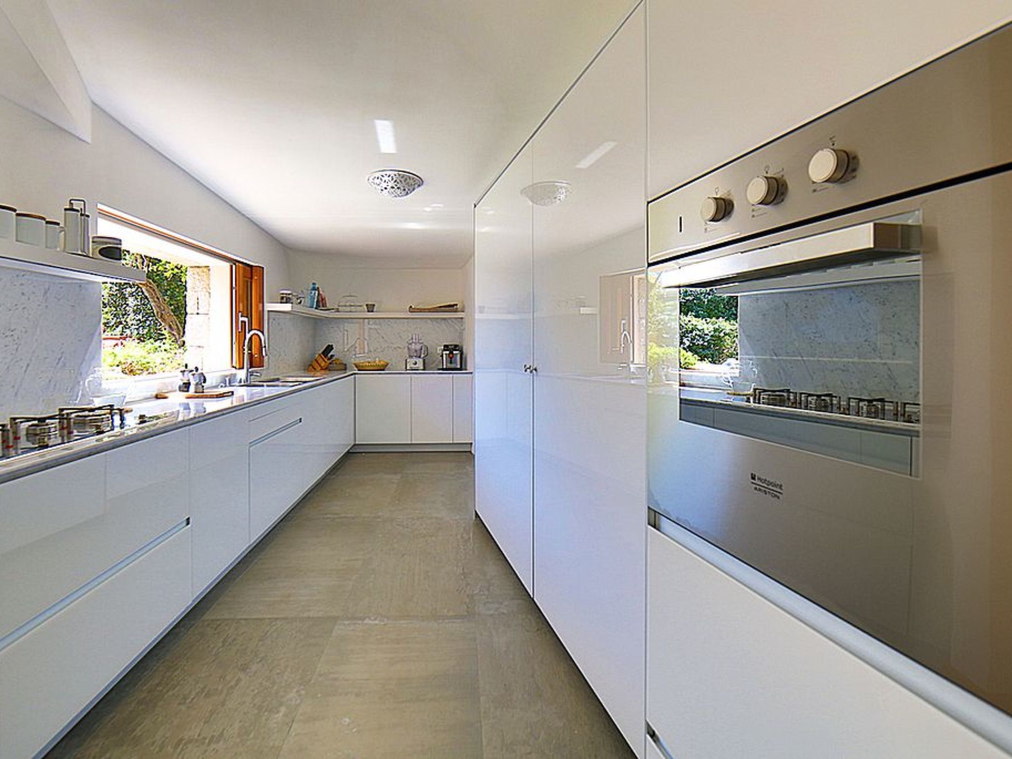 Villa Bonnie, Meerblick, Schwimmbad mit Jacuzzi-Image-tags.info