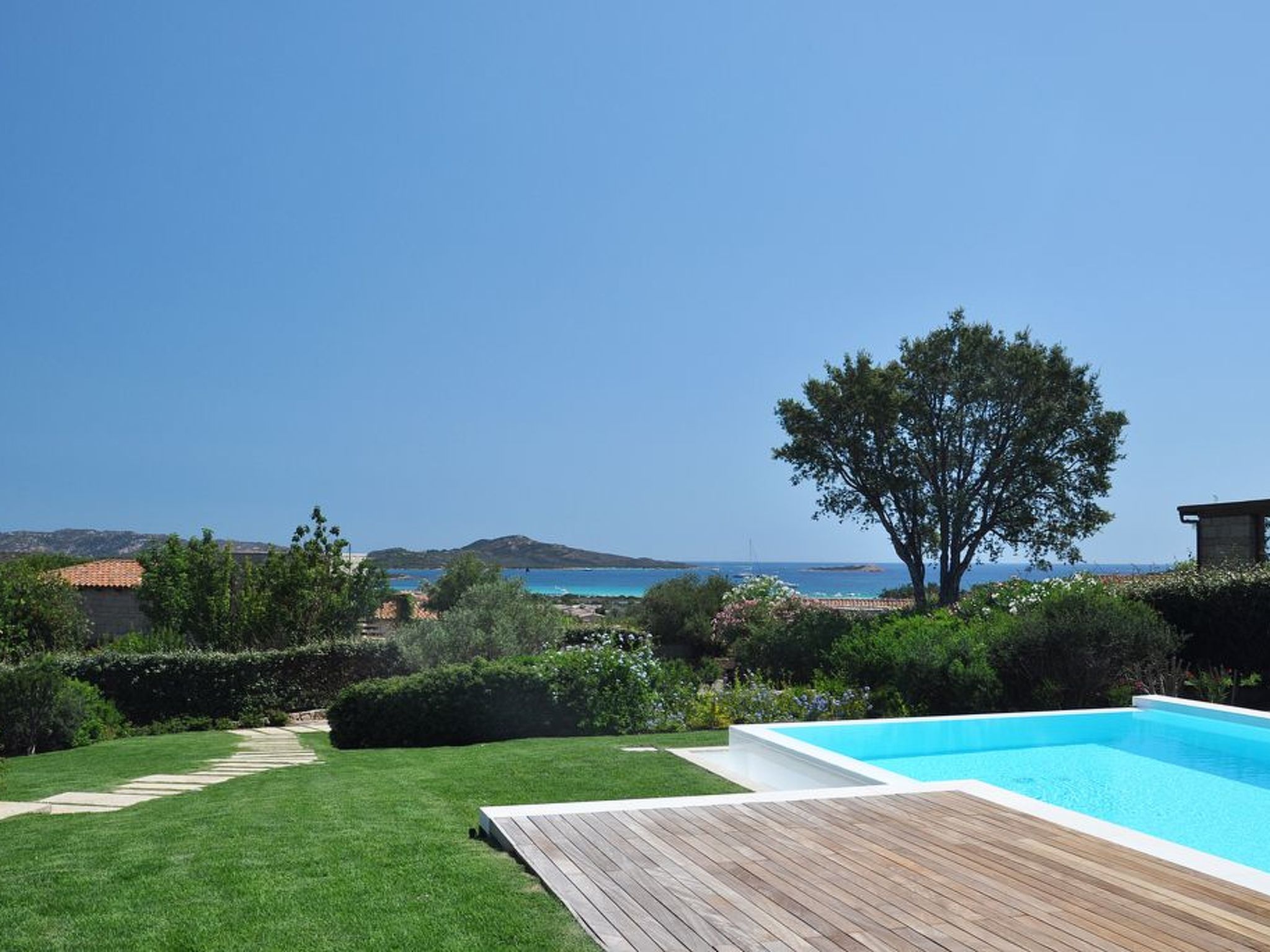 Villa Asta, Meerblick und Schwimmbad-Image-tags.info