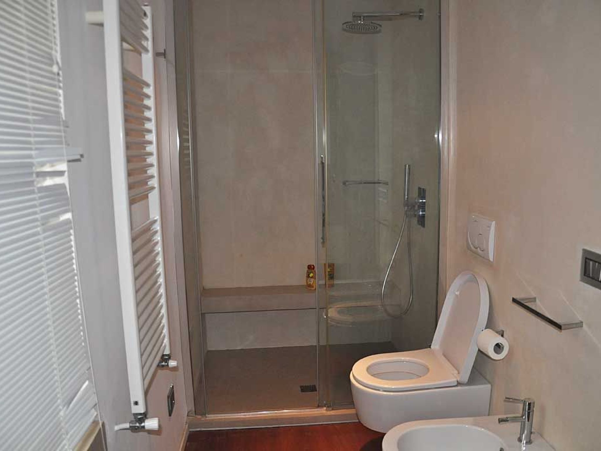 Villa Asta, Meerblick und Schwimmbad-Image-tags.info