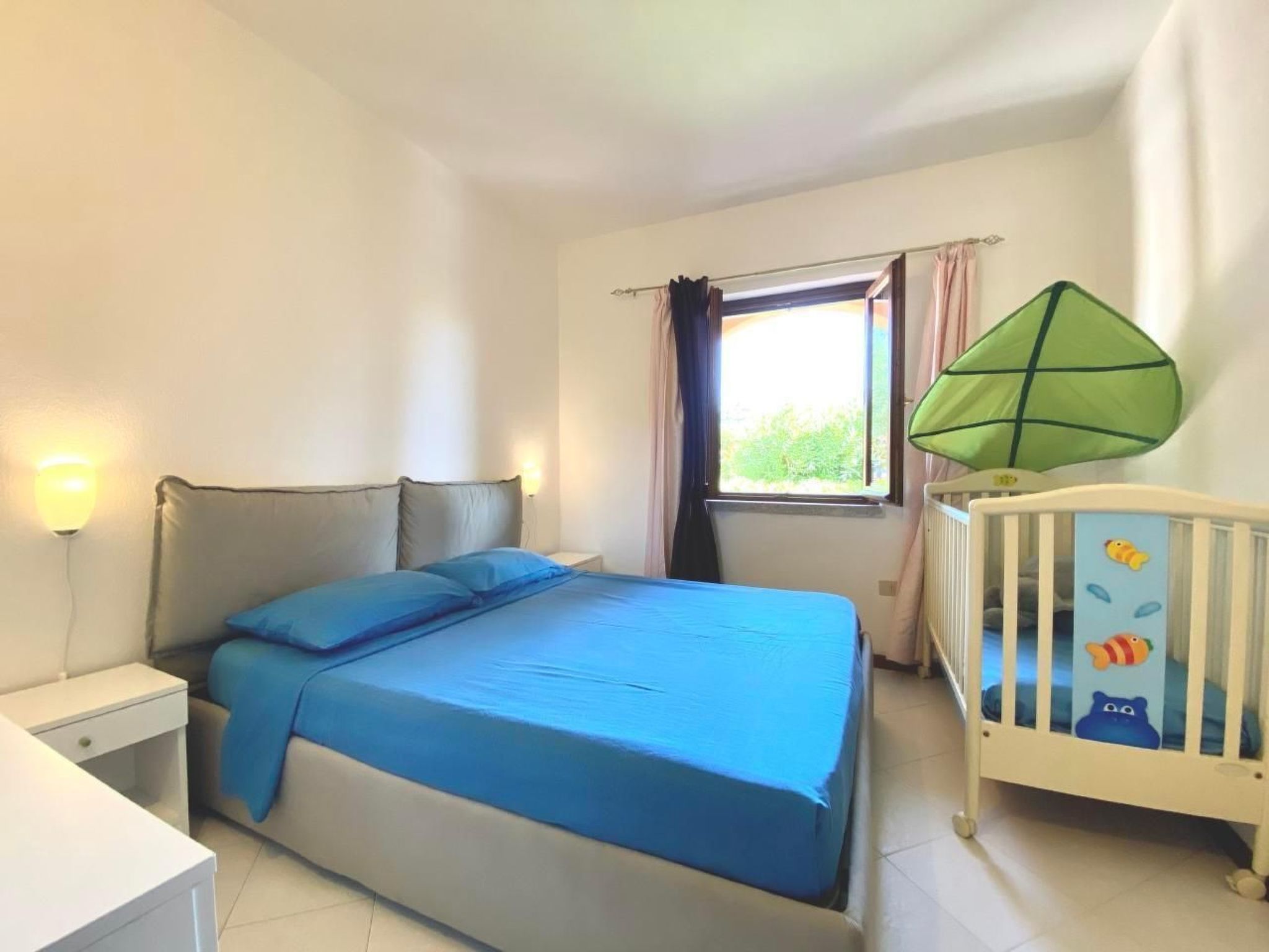 Wohnung "Alter Olivenbaum" mit Garten-Image-tags.info