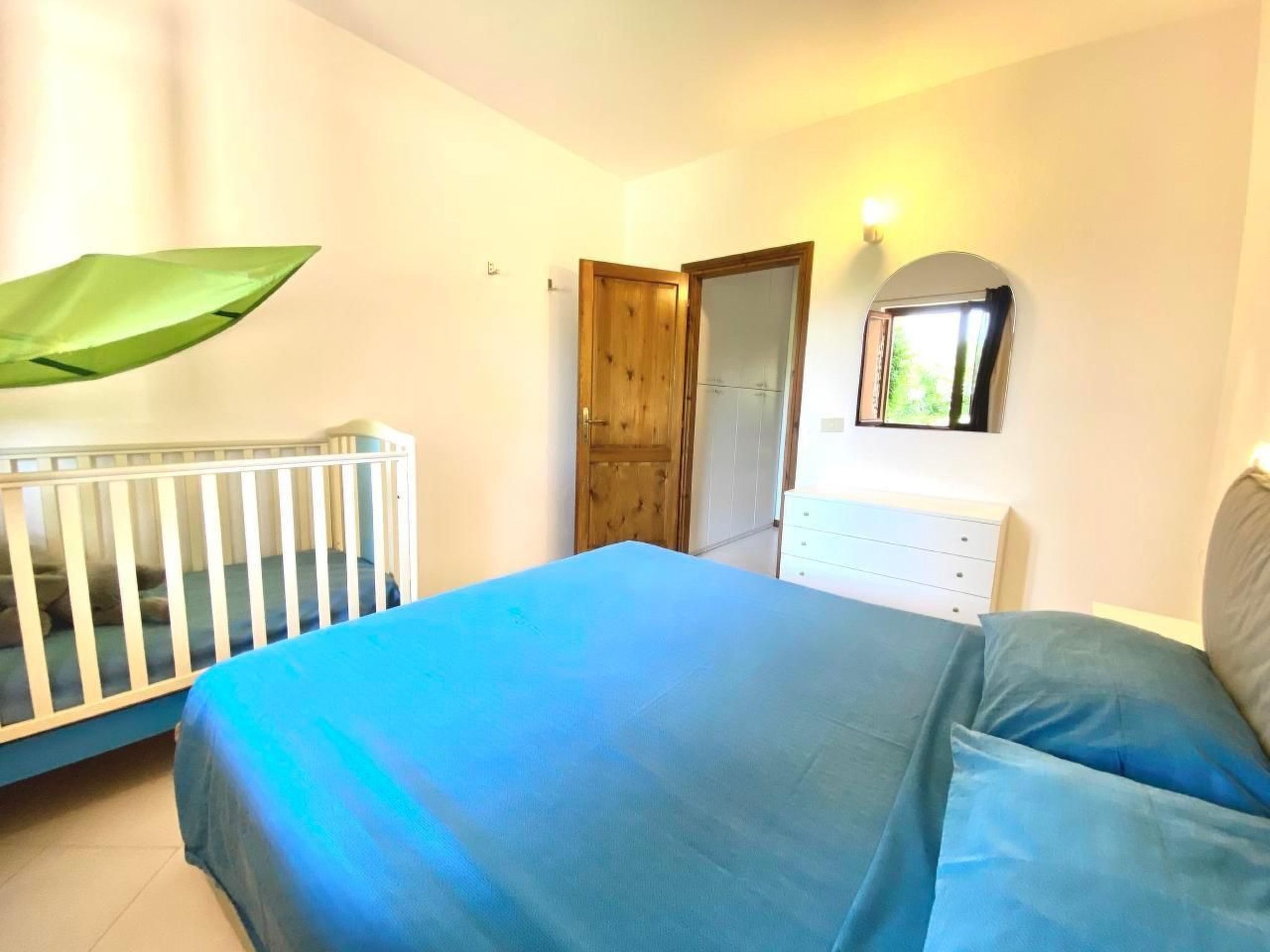 Wohnung "Alter Olivenbaum" mit Garten-Image-tags.info