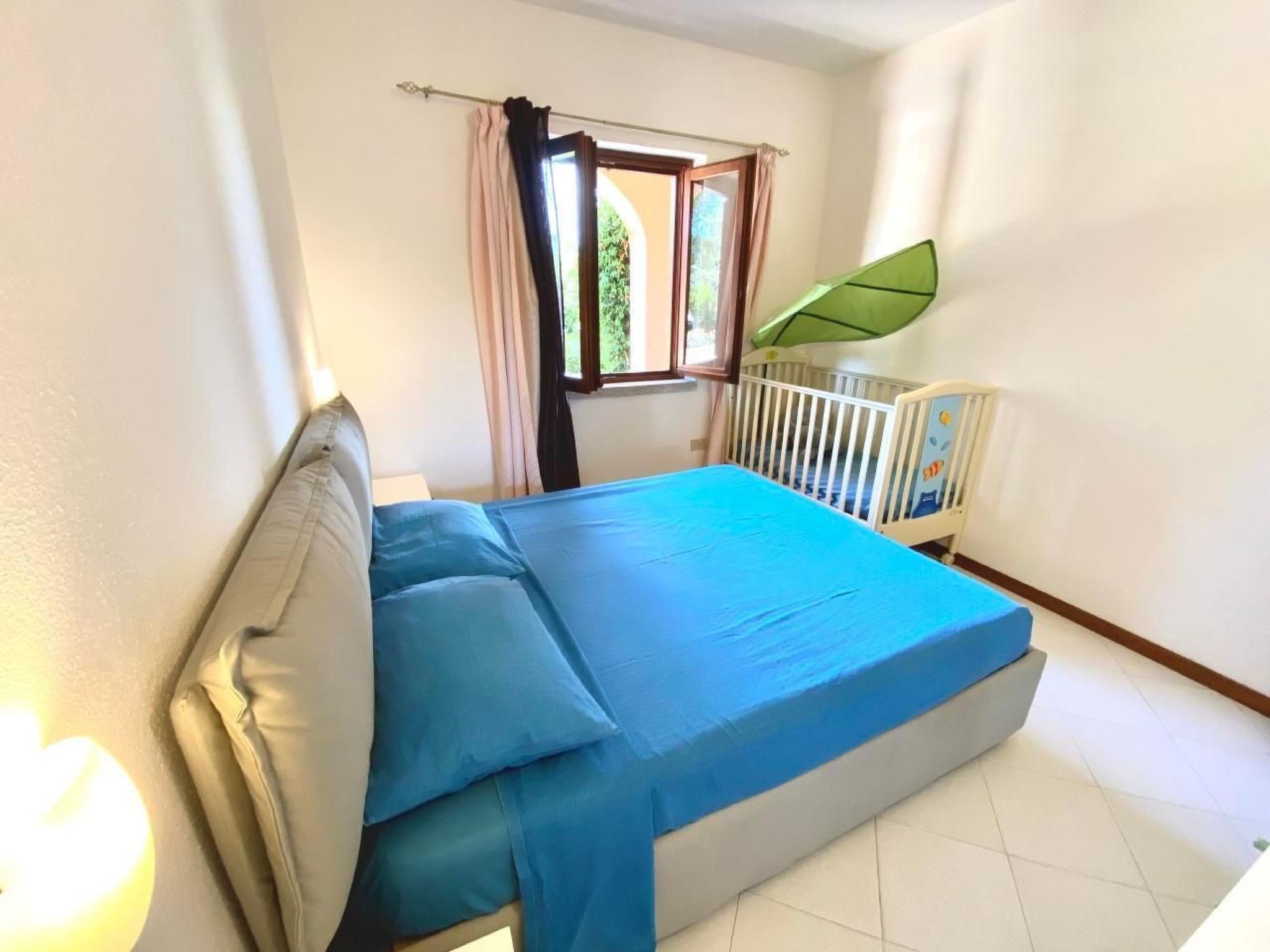 Wohnung "Alter Olivenbaum" mit Garten-Image-tags.info