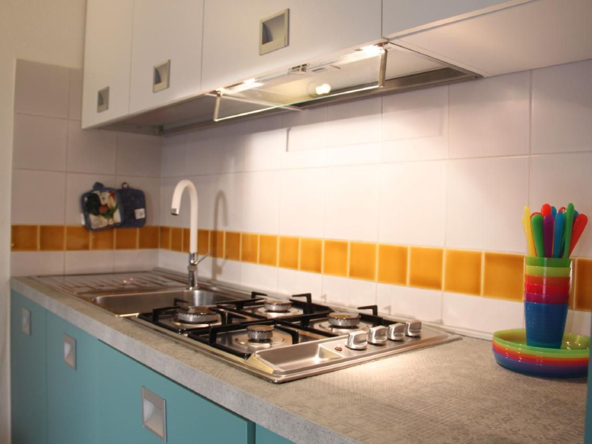 Wohnung "Alter Olivenbaum" mit Garten-Image-tags.info