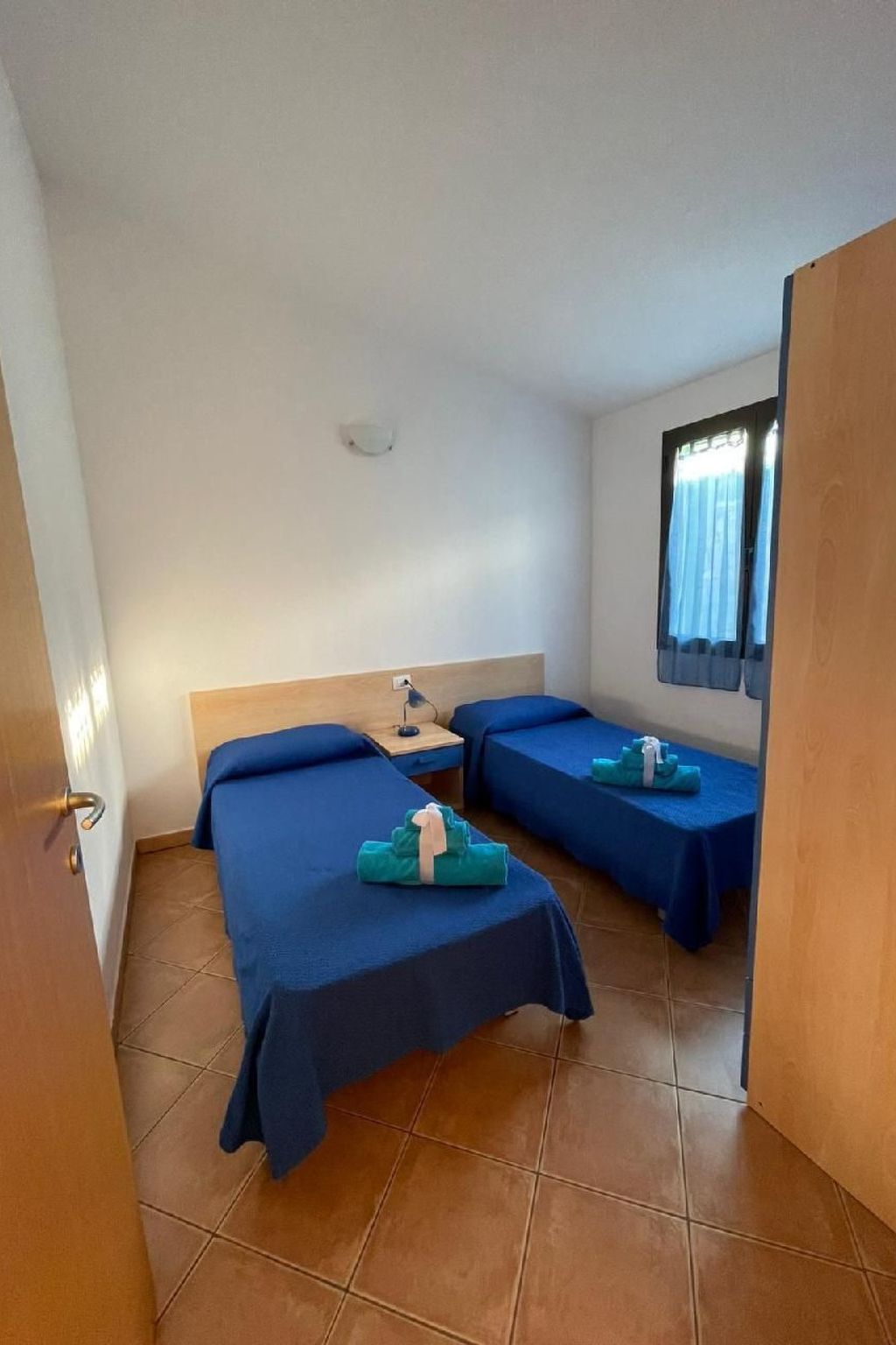 Wohnung mit Parkplatz und Bergblick-Binnen