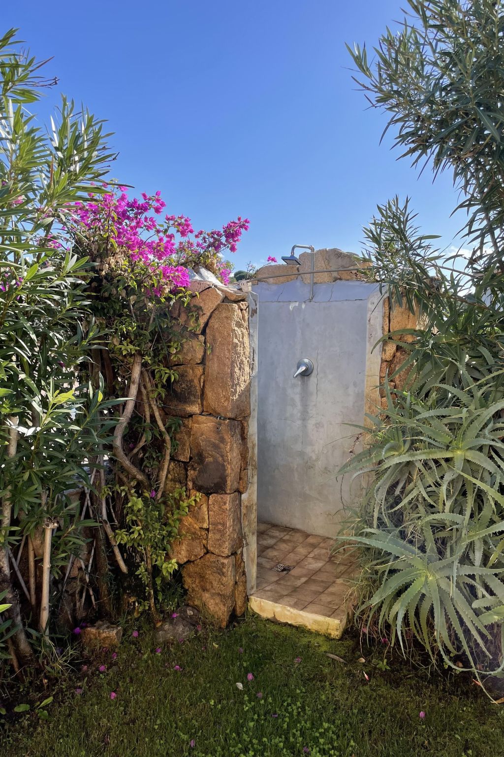 1 Kilometer vom Strand entfernt-Binnen