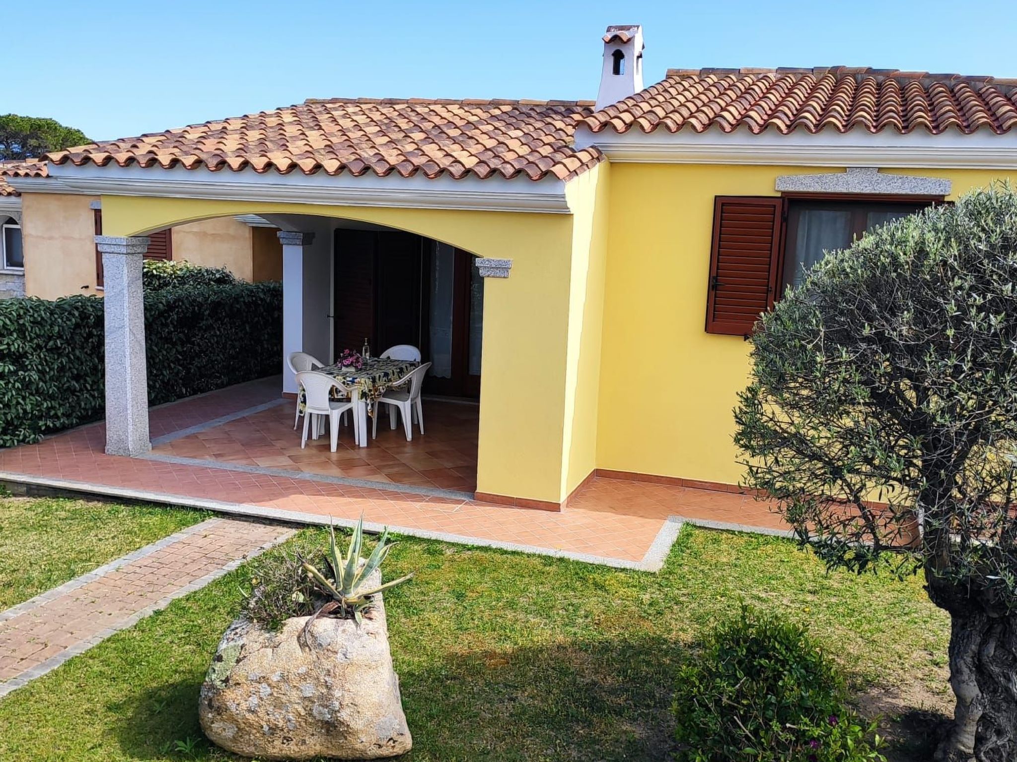 Mit Wasserblick-Binnen