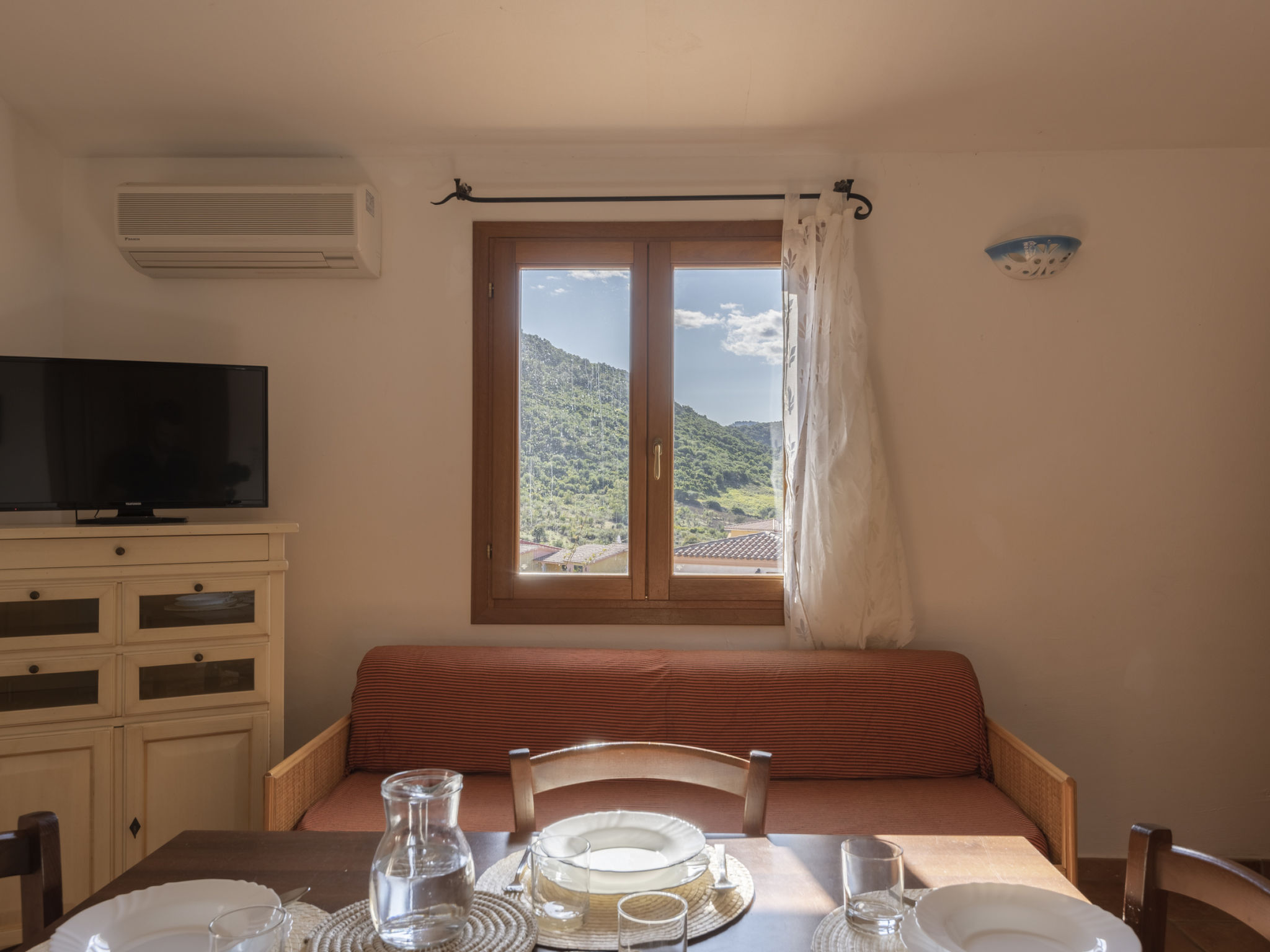 Zwei-Zimmer-Wohnung 4-Bouganvillage — view 1 of 26