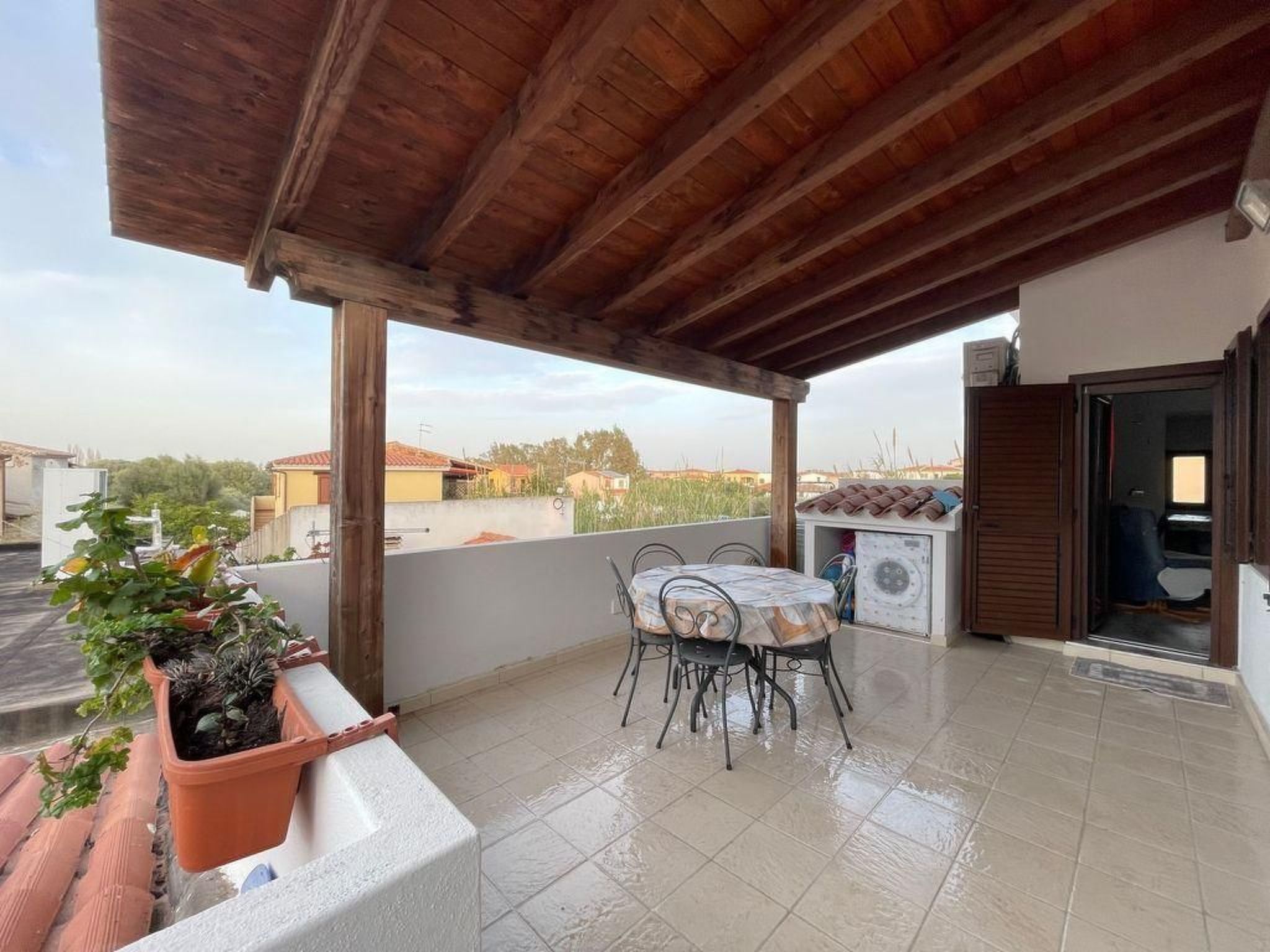 'H51 Family House-Image-tags.info