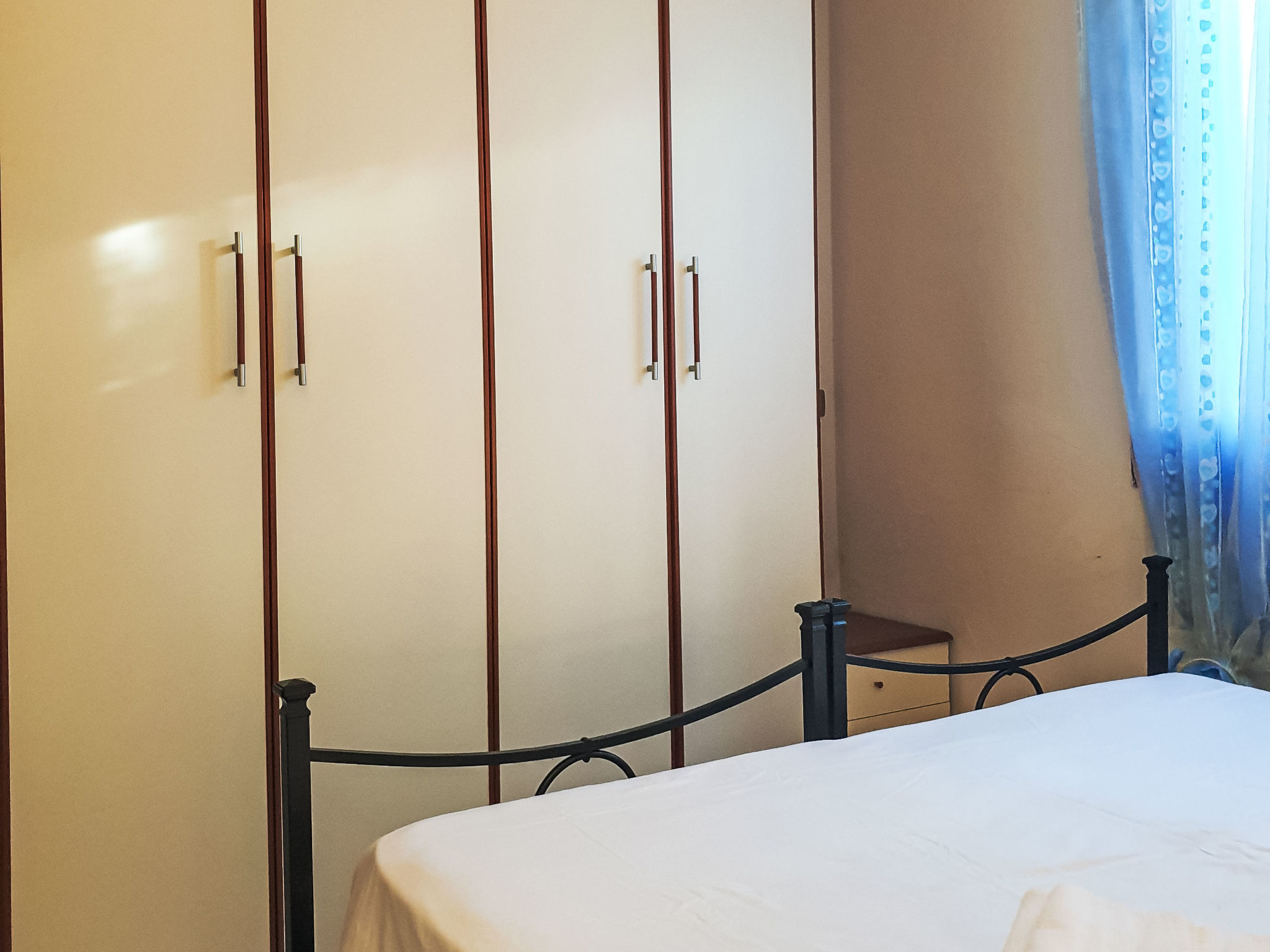 Irene, dolce brezza-Inside