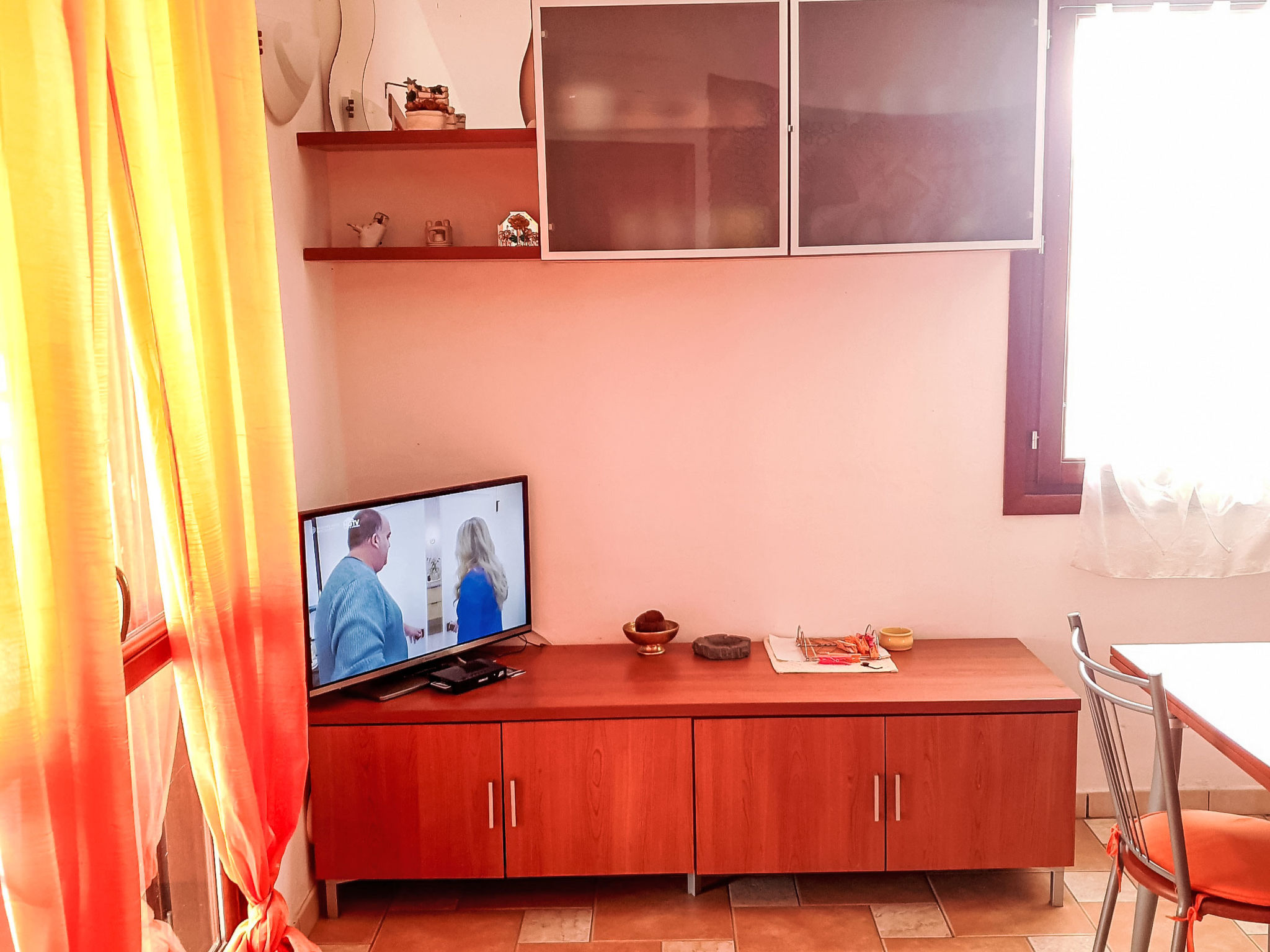 Irene, dolce brezza-Inside