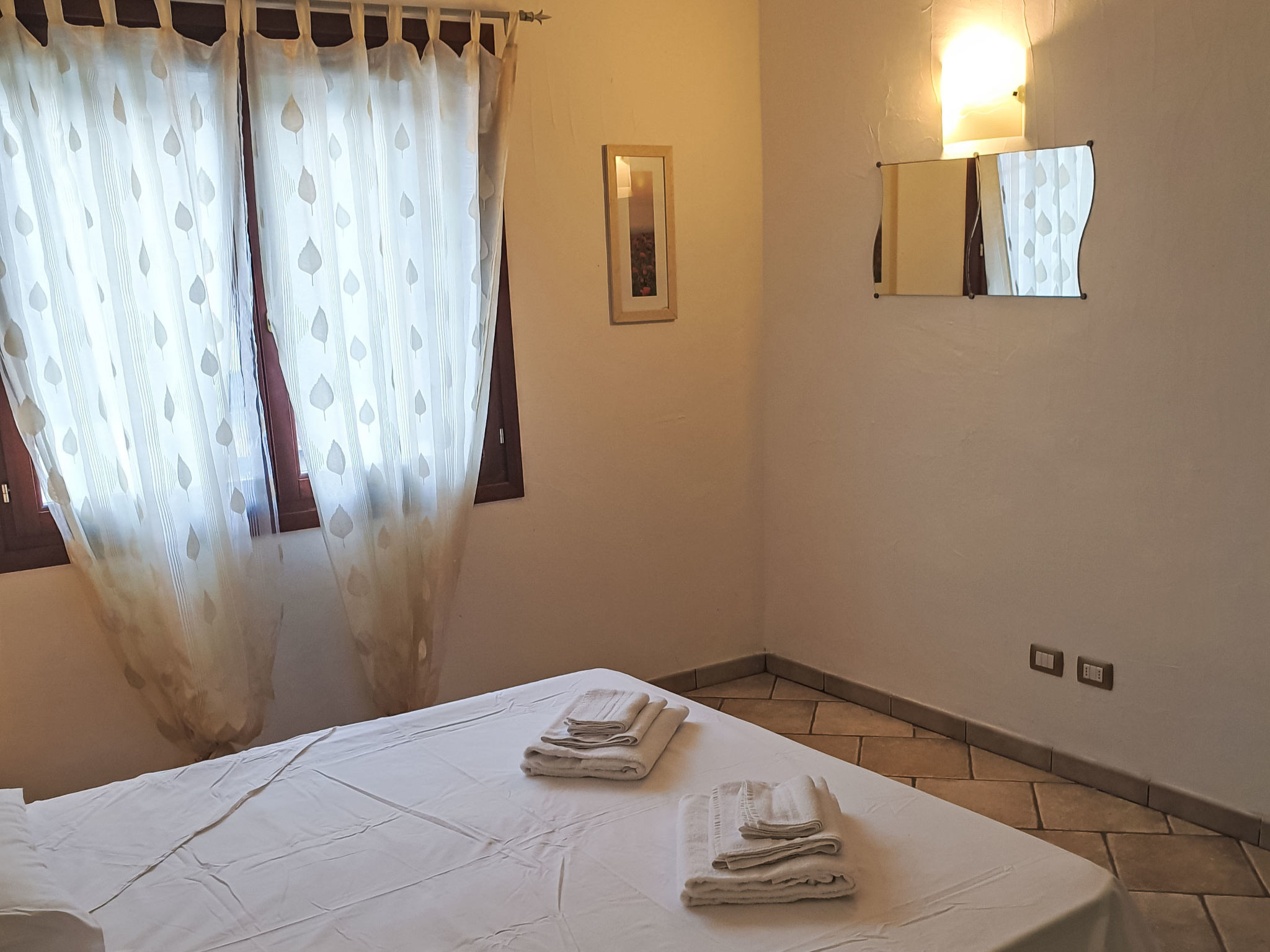 Irene, dolce brezza-Inside