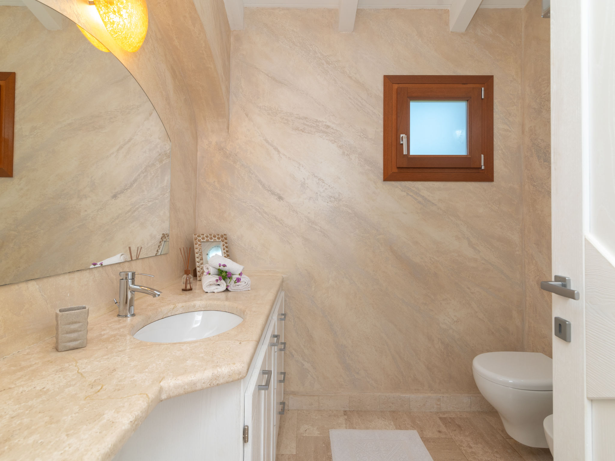 Maison Romeo – Salle de bains, photo 15 sur 35