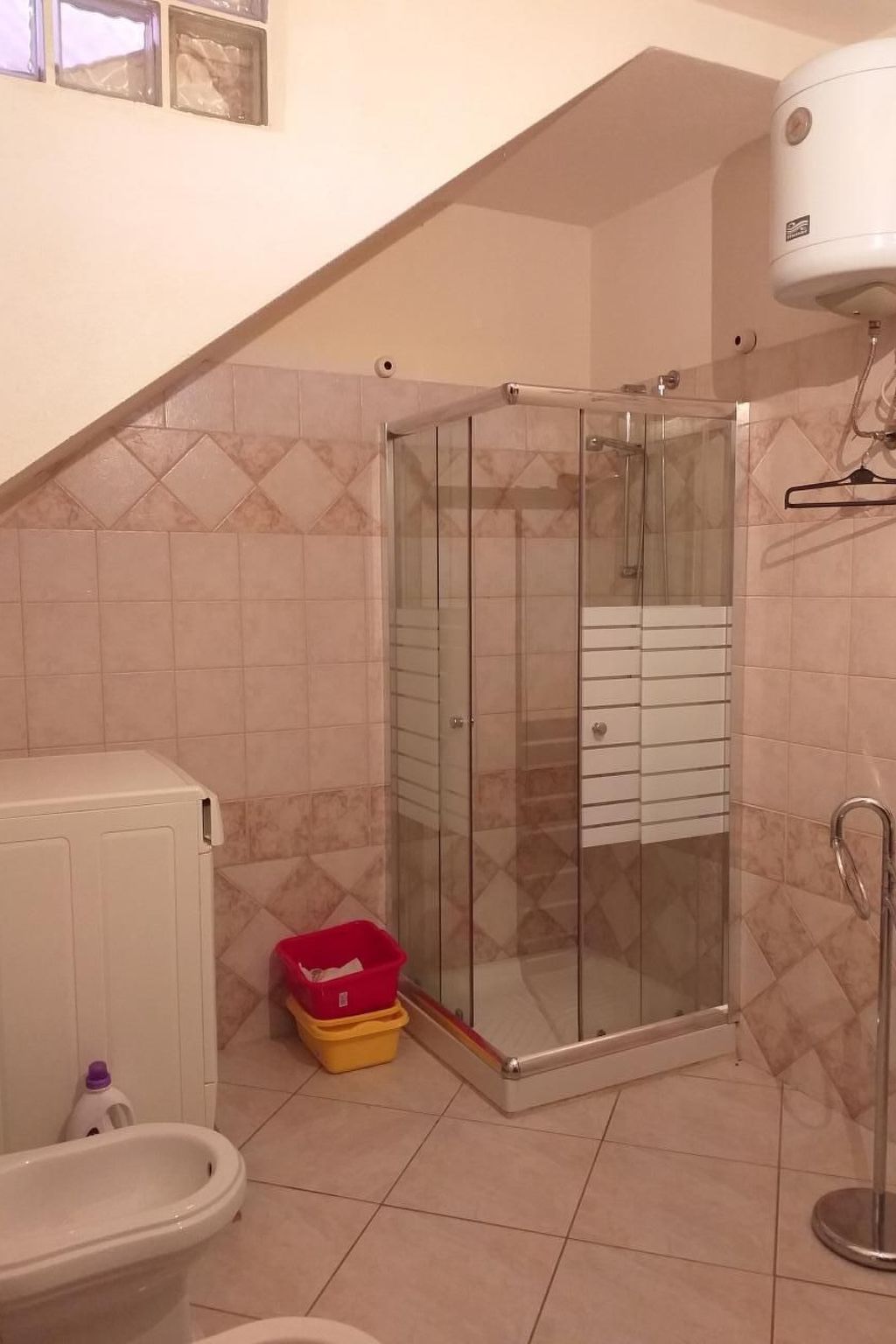 Wohnung in La Caletta mit Grill