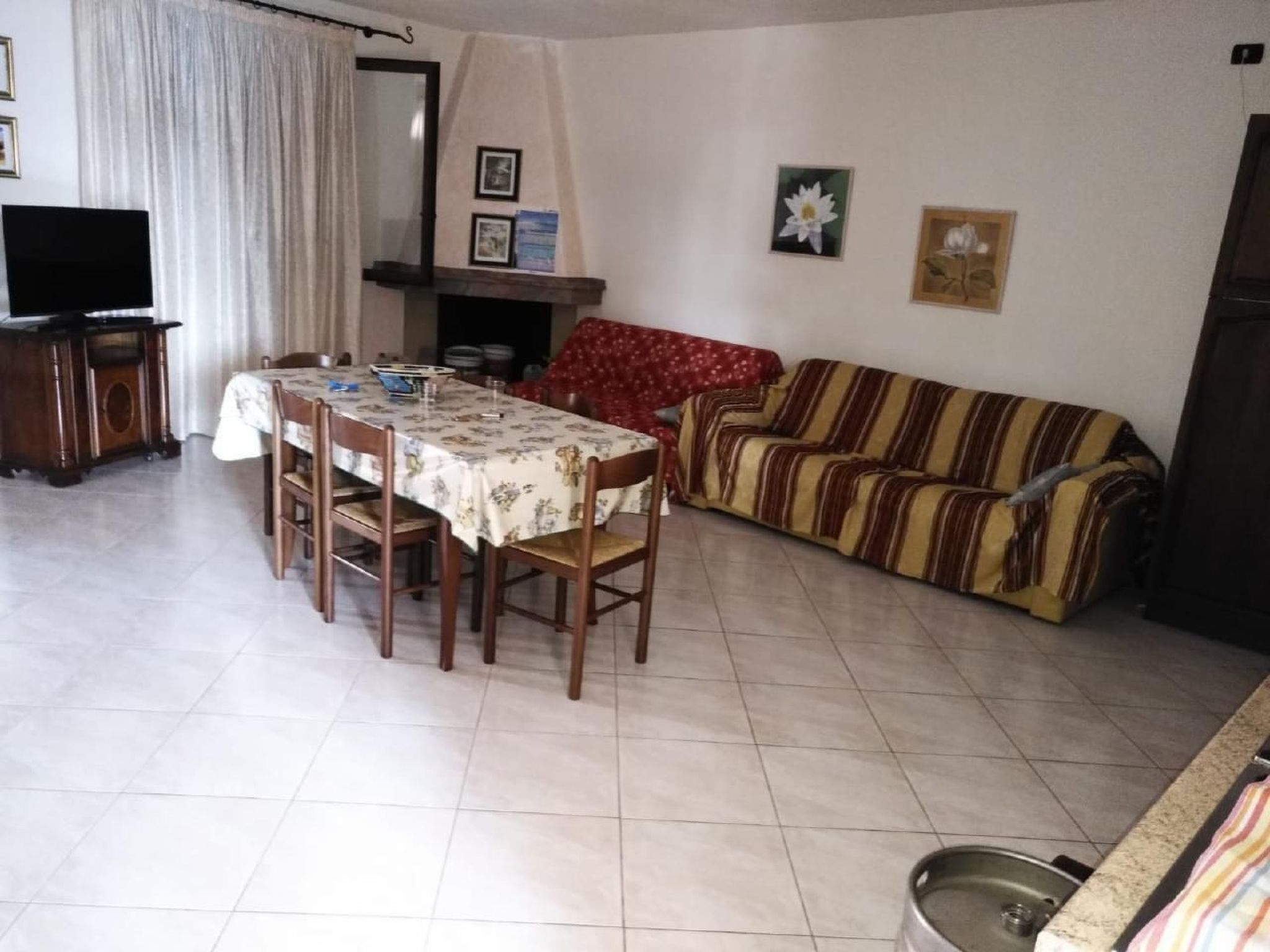 Schöne, strandnahe Wohnung in La Caletta mit Grill-Image-tags.info