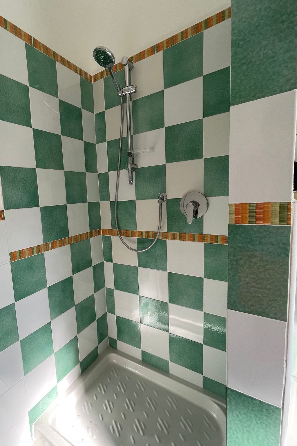 Haus in La Caletta mit Garten und Grill-Binnen