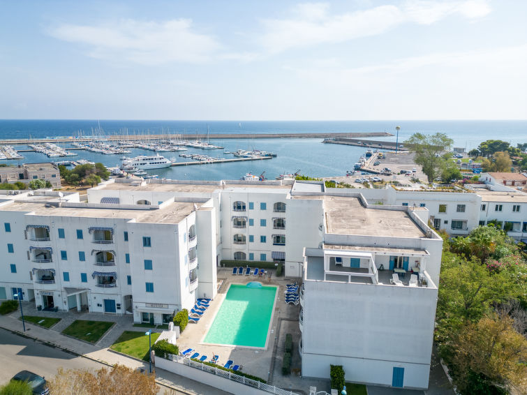 Image blog 10 Hidden Gems You Must Visit in La Caletta, Sardegna, Italy